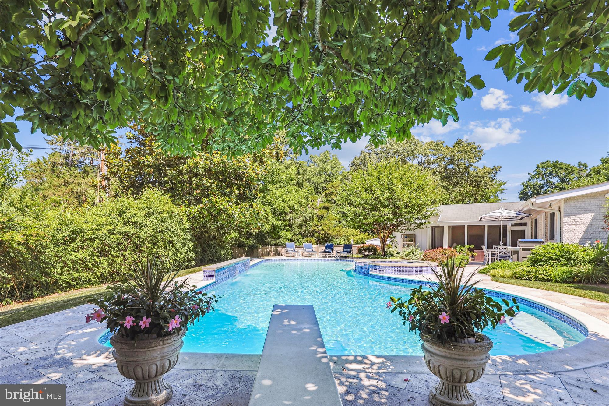 WELLINGTON - Residential