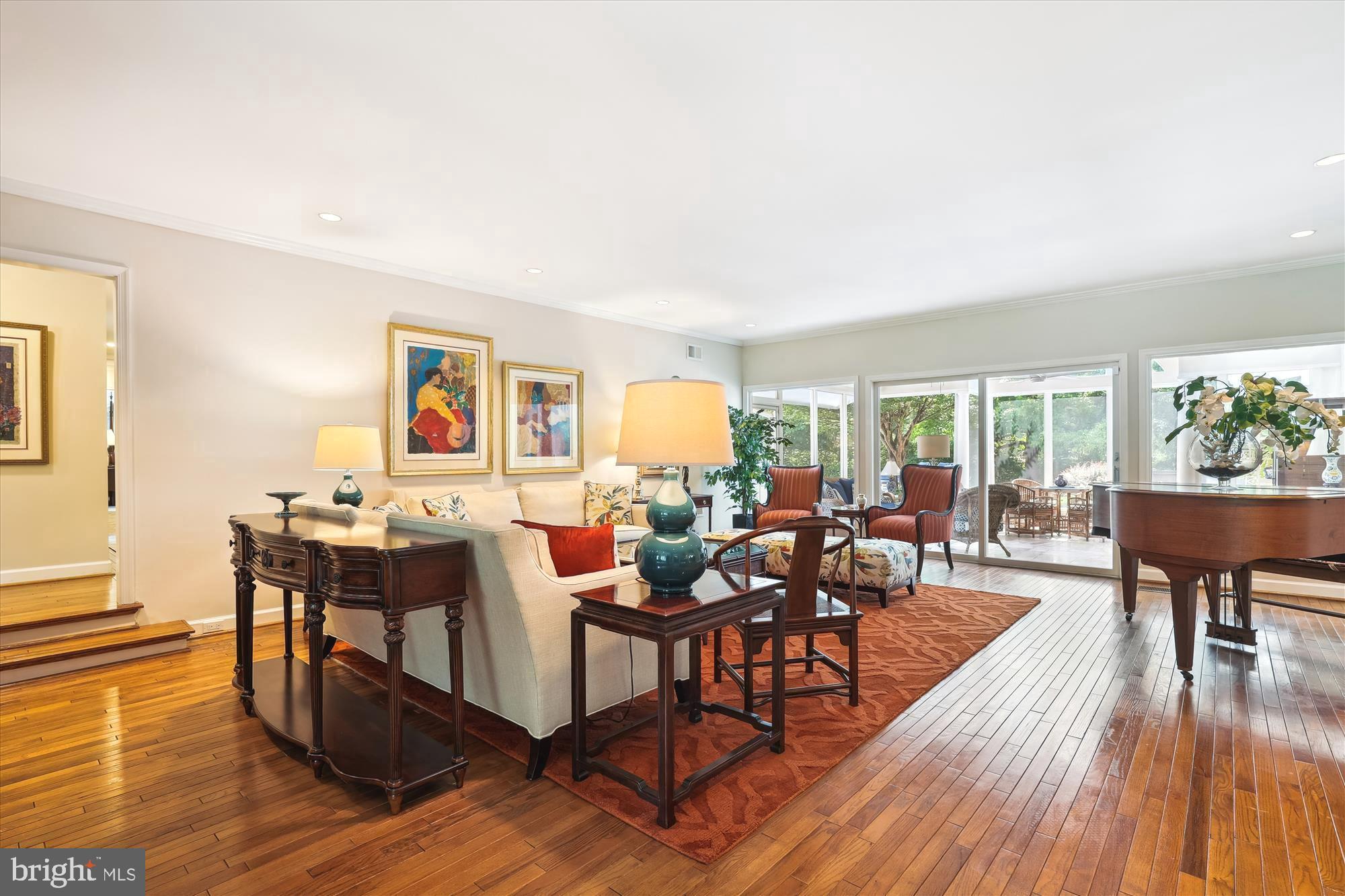 WELLINGTON - Residential