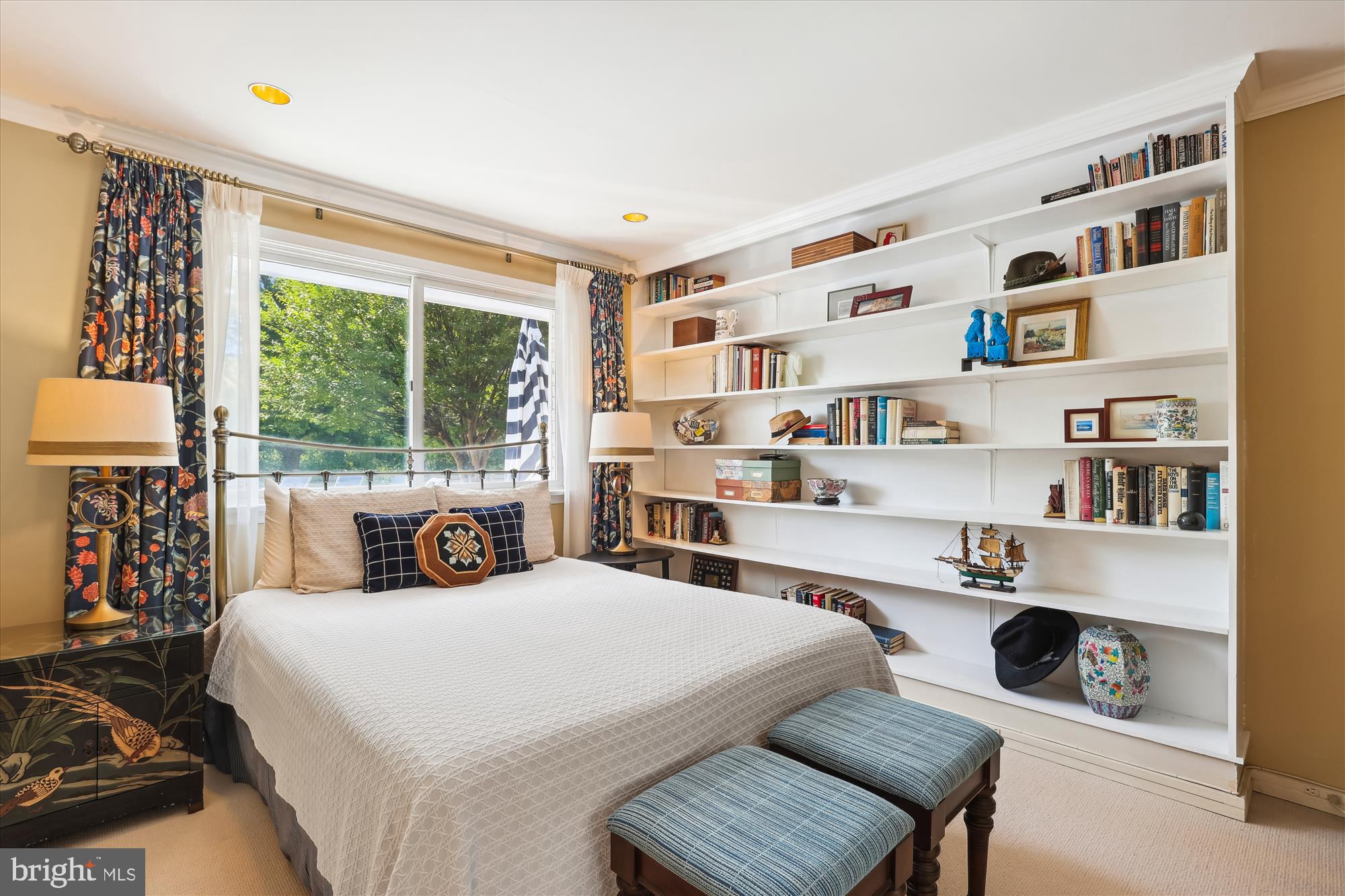 WELLINGTON - Residential