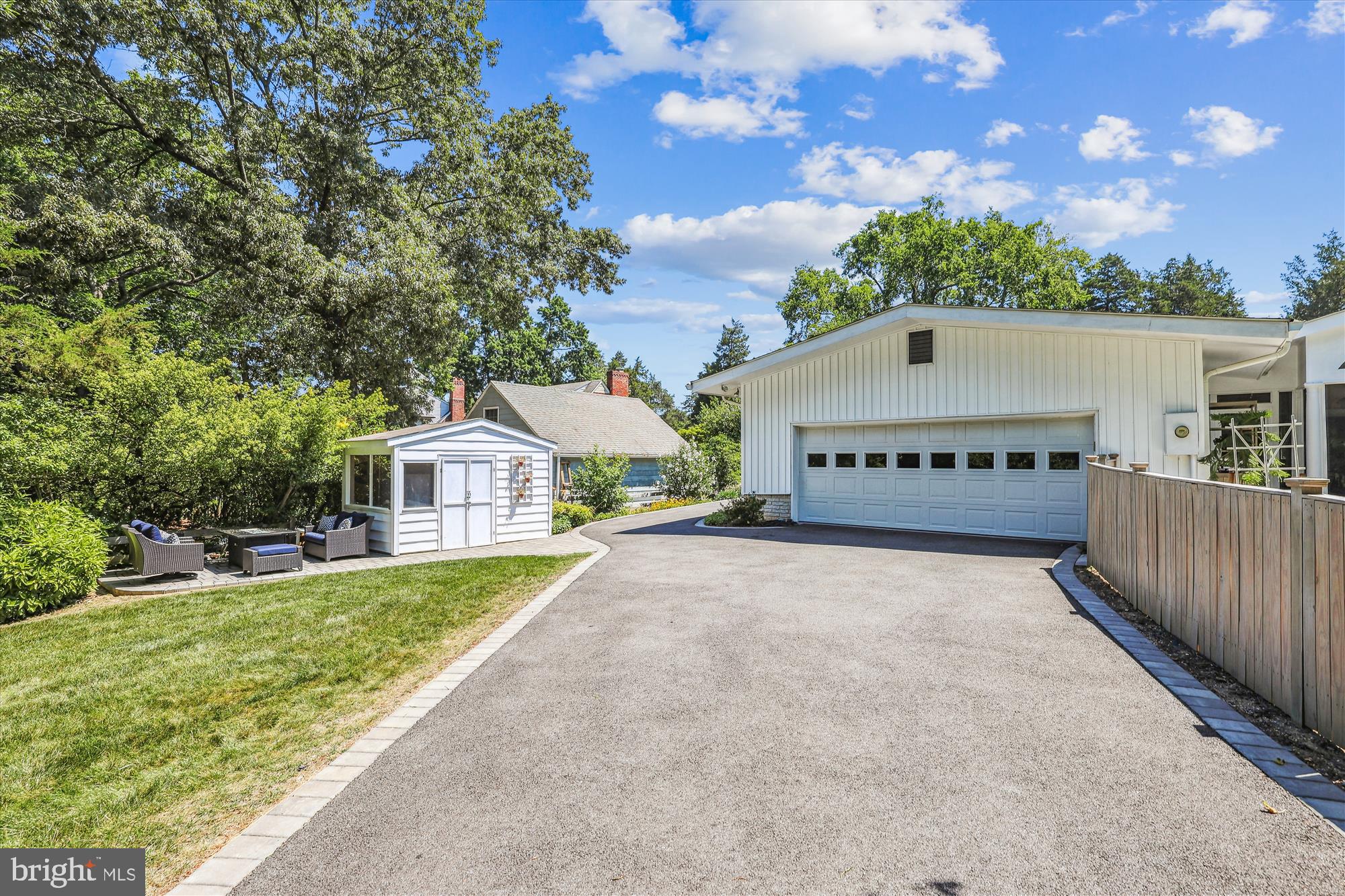 WELLINGTON - Residential