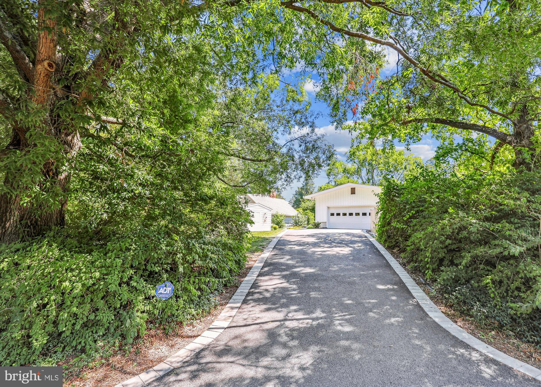 WELLINGTON - Residential