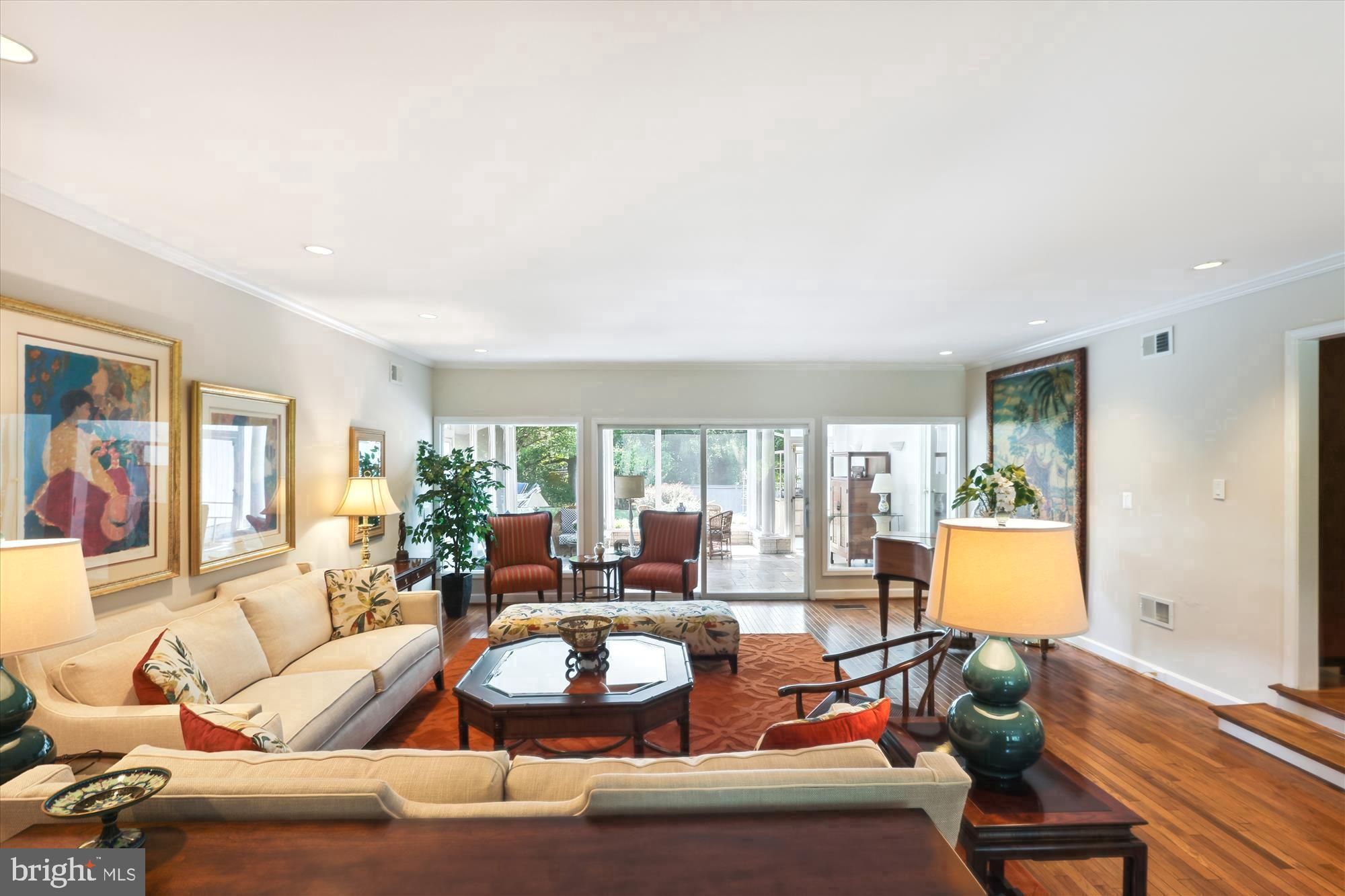 WELLINGTON - Residential