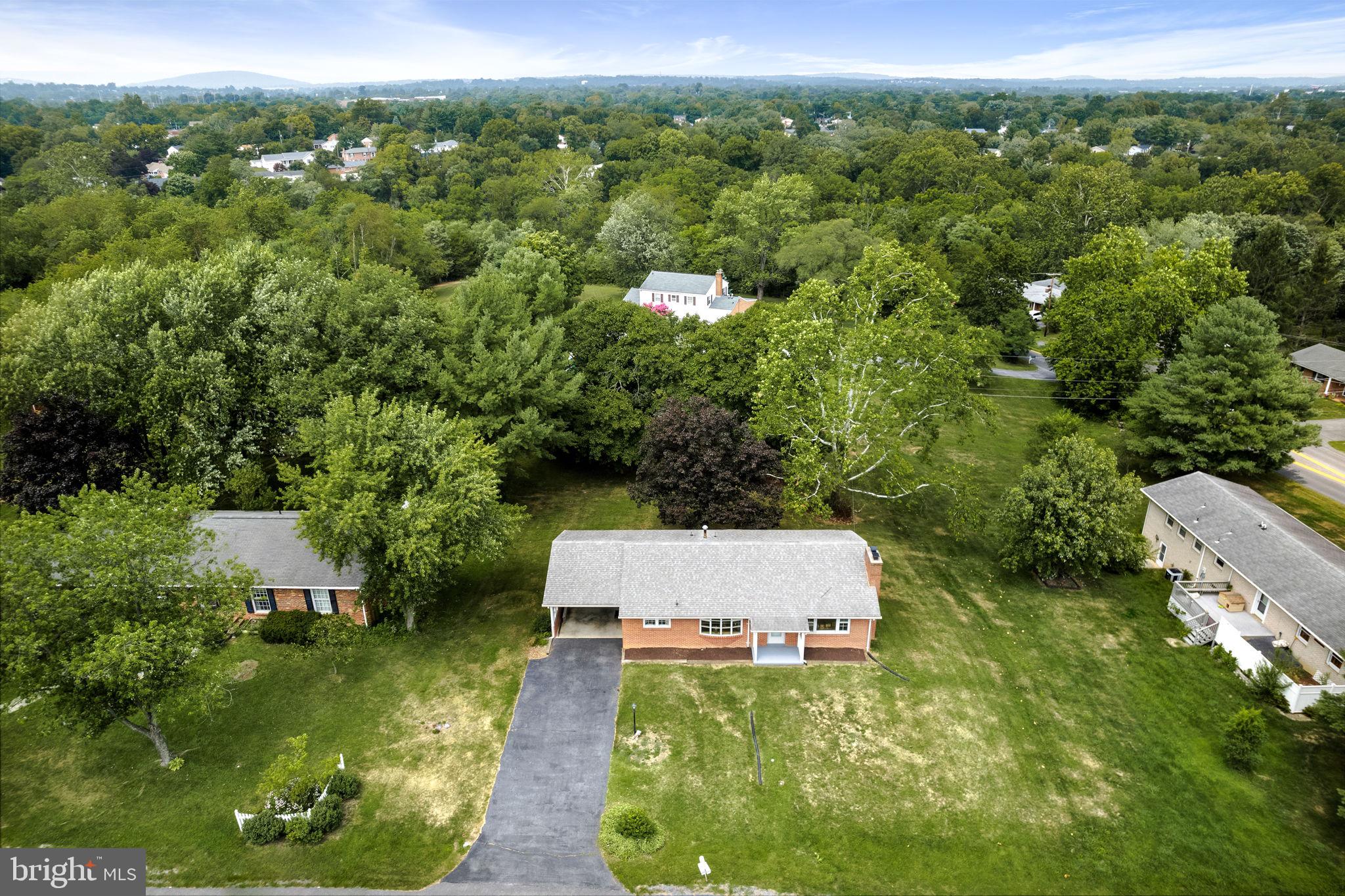 ROLLING FIELDS - Residential