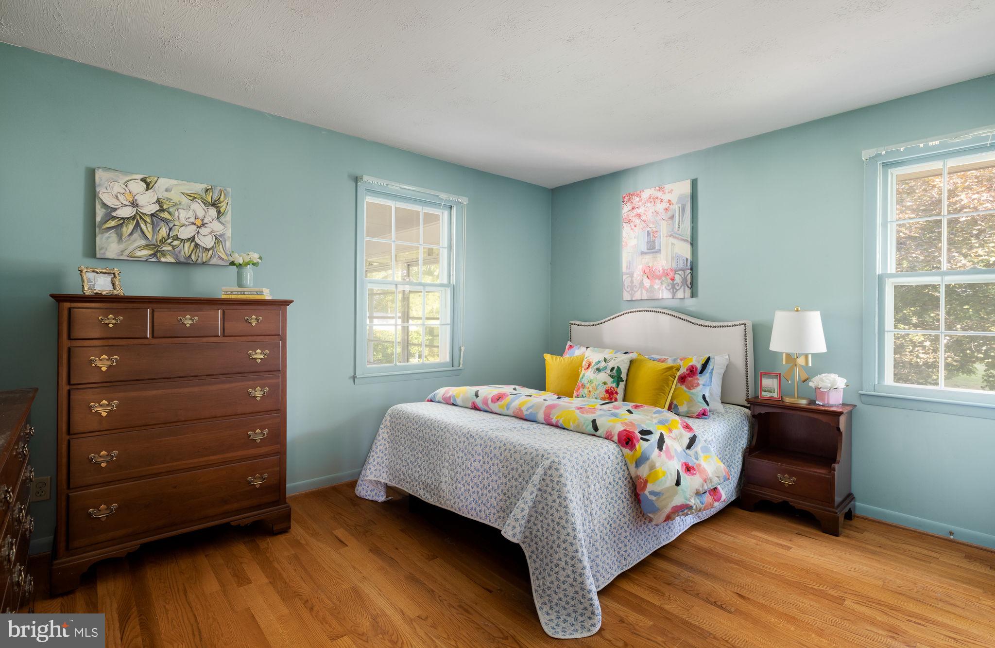 ROLLING FIELDS - Residential