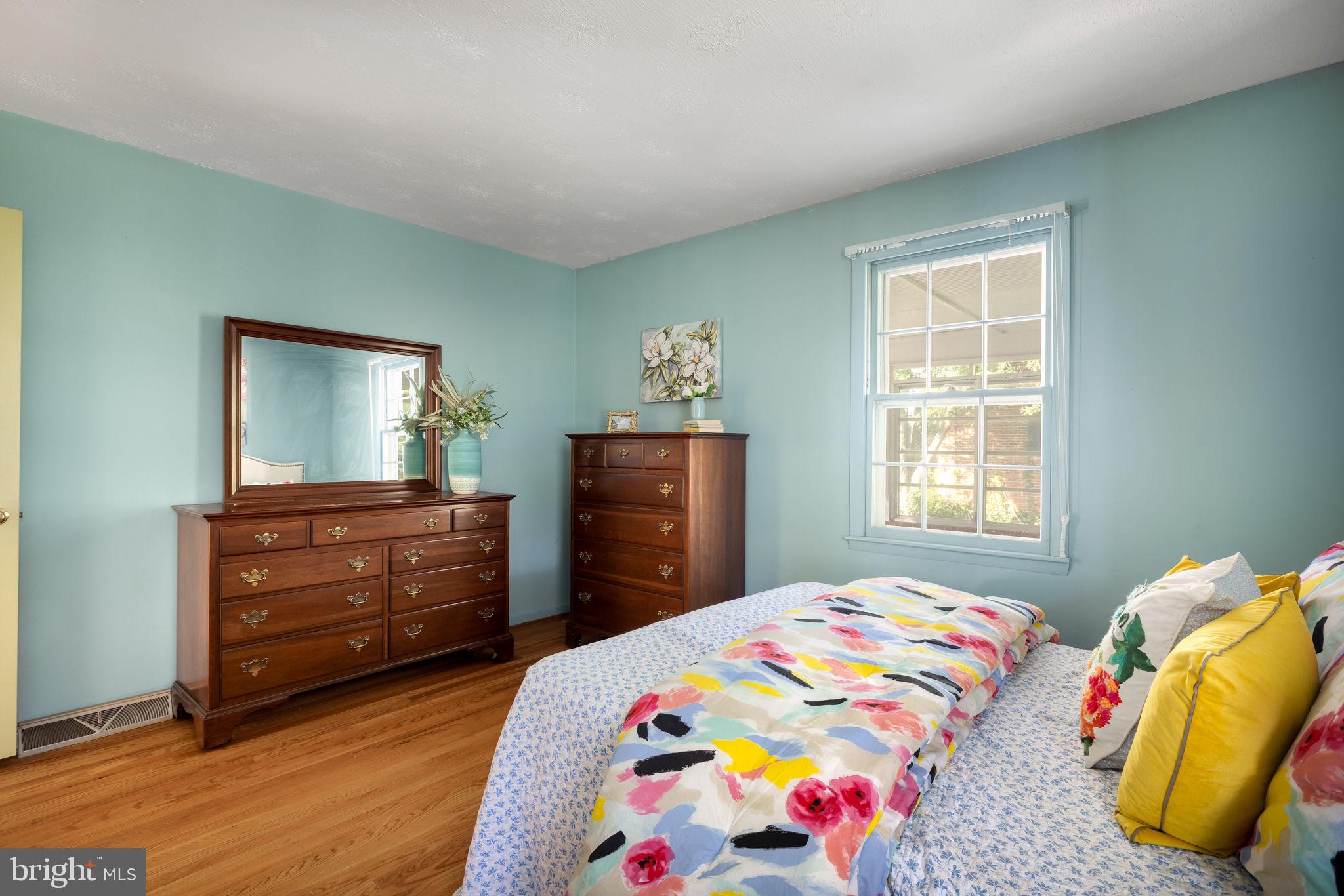 ROLLING FIELDS - Residential