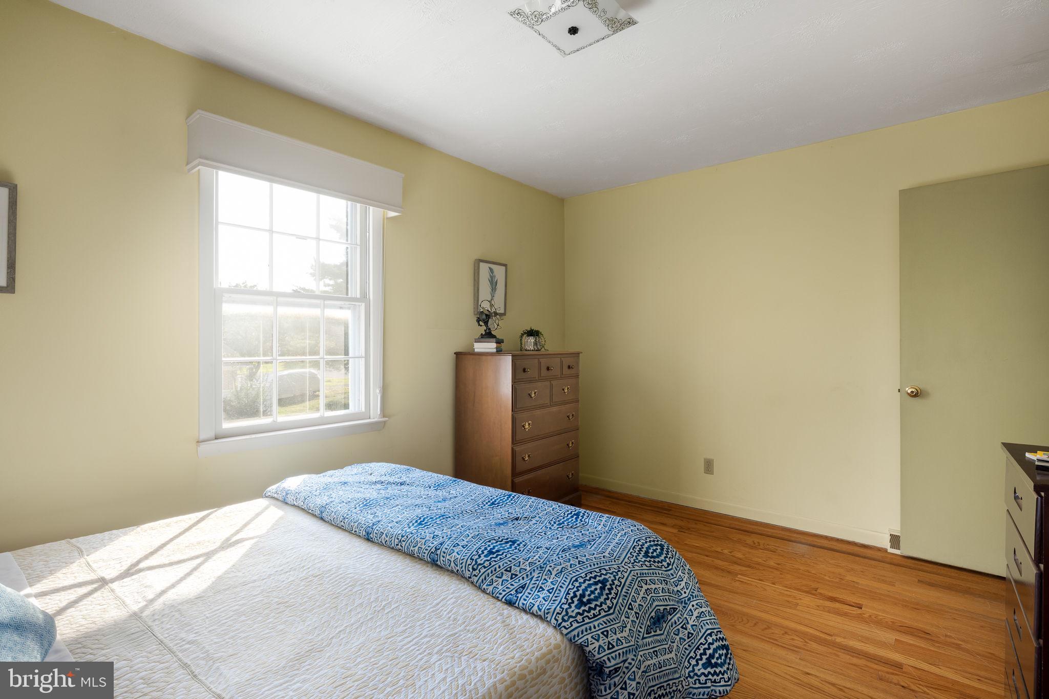 ROLLING FIELDS - Residential