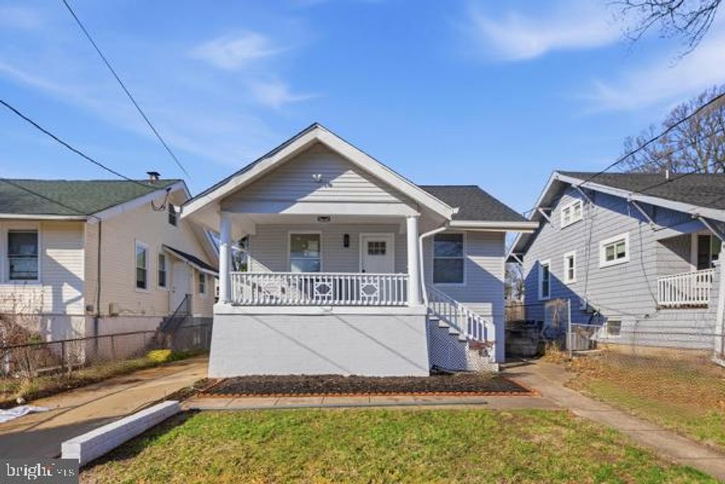 Photo of 3804 40th Avenue, BRENTWOOD, MD 20722 (MLS # MDPG2193682)