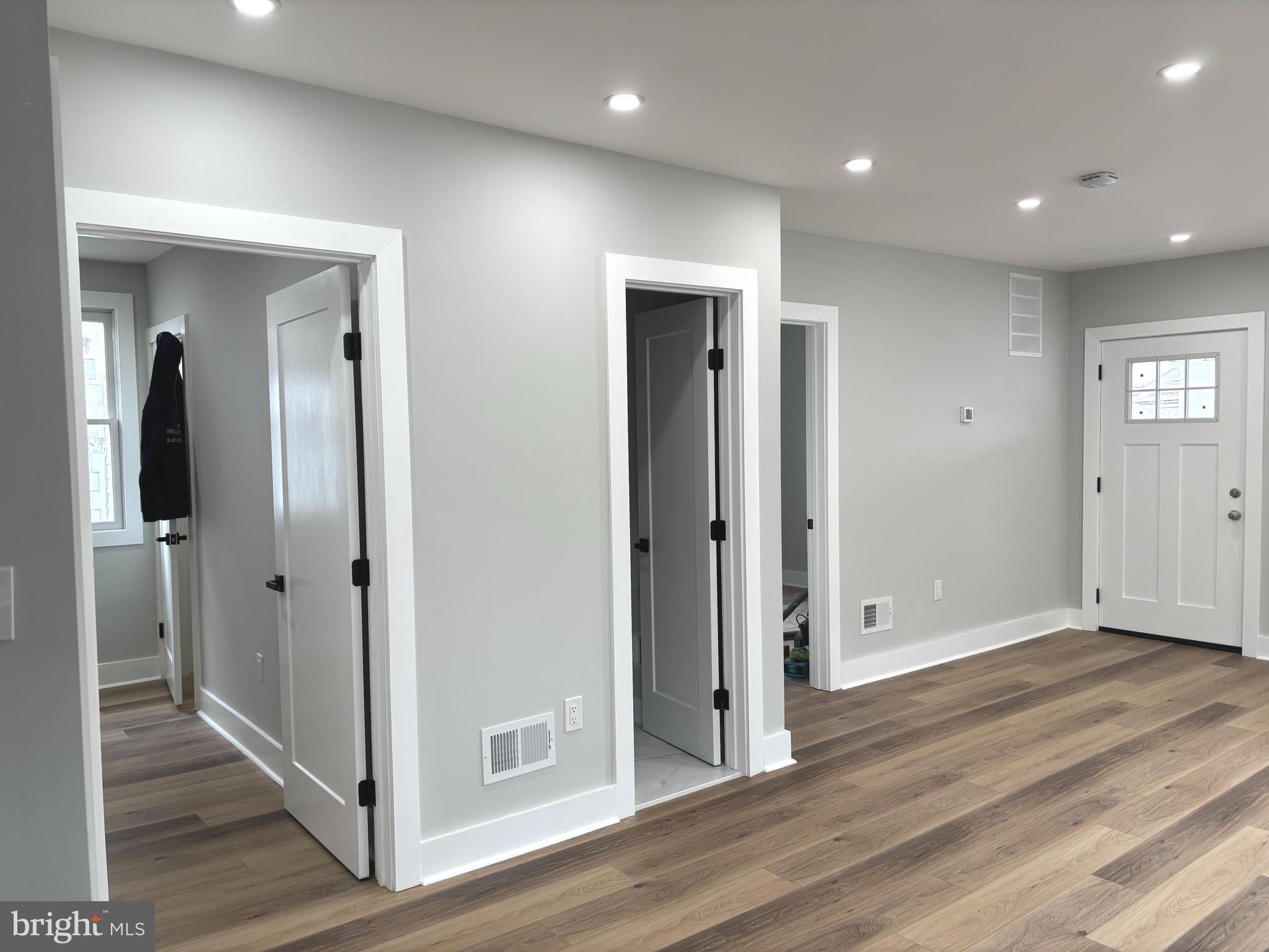 COTTAGE CITY - Residential