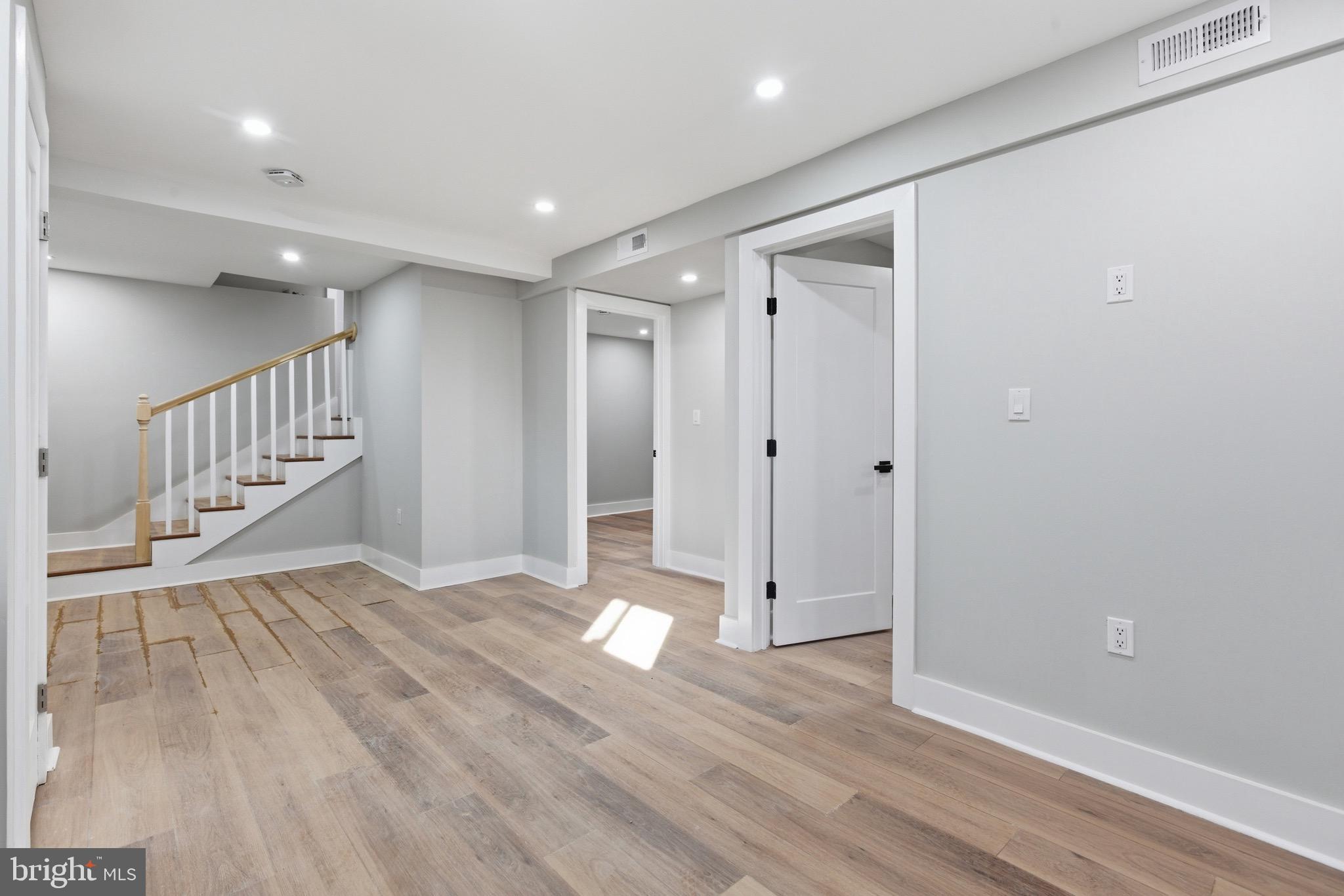 COTTAGE CITY - Residential