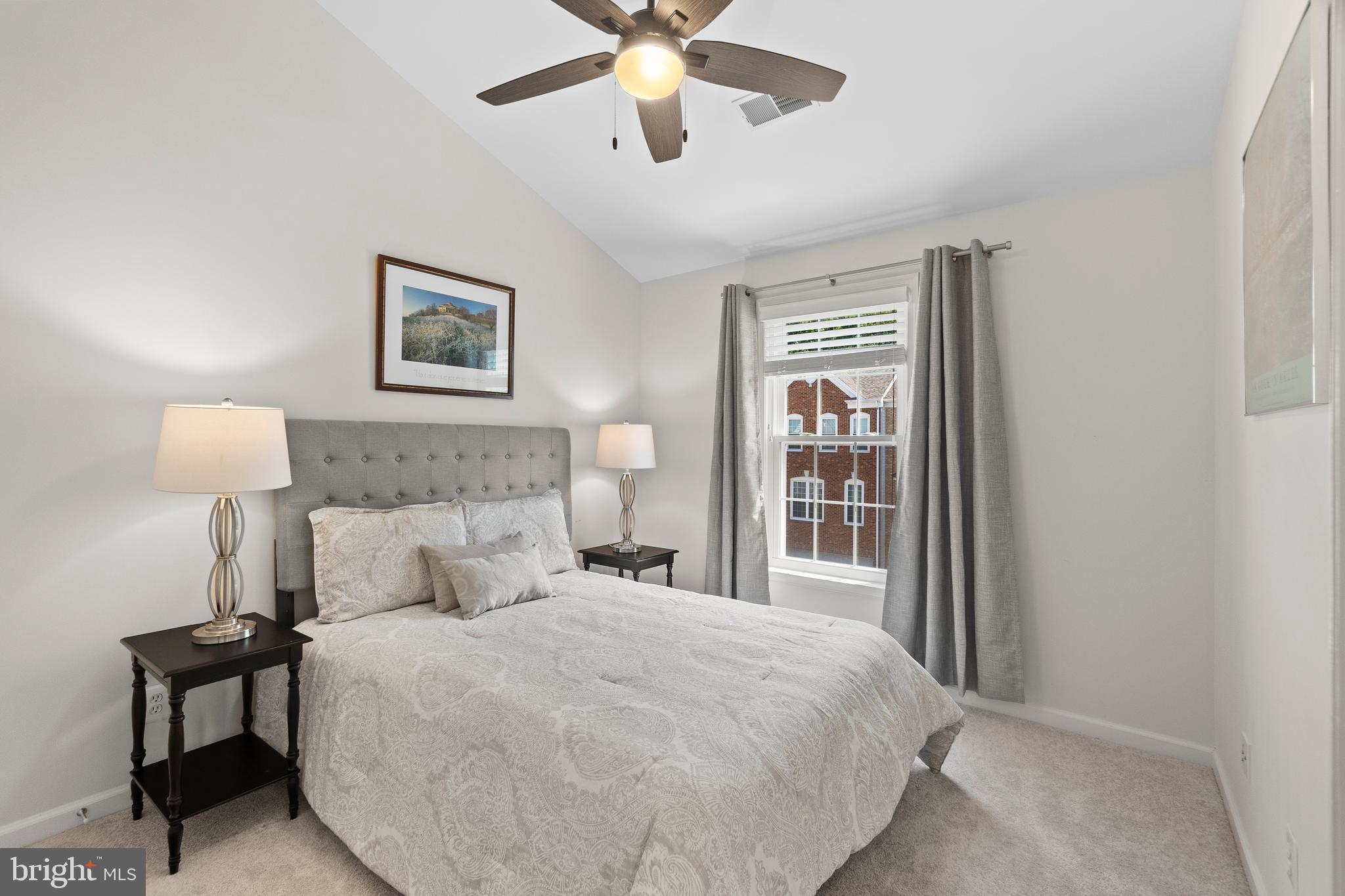 OVERLOOK - Residential