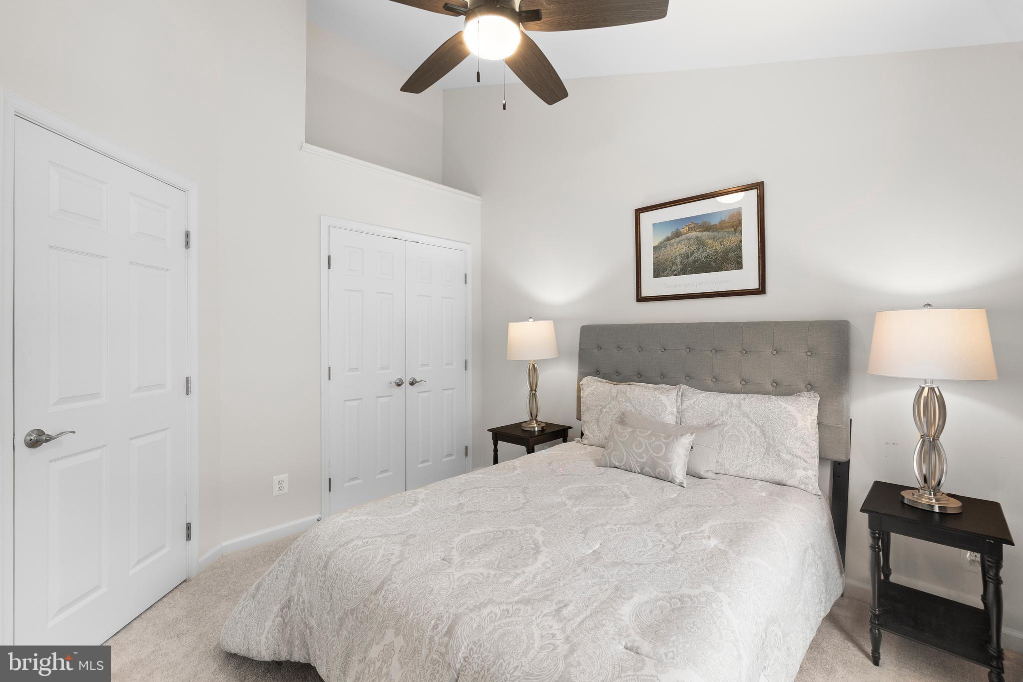 OVERLOOK - Residential