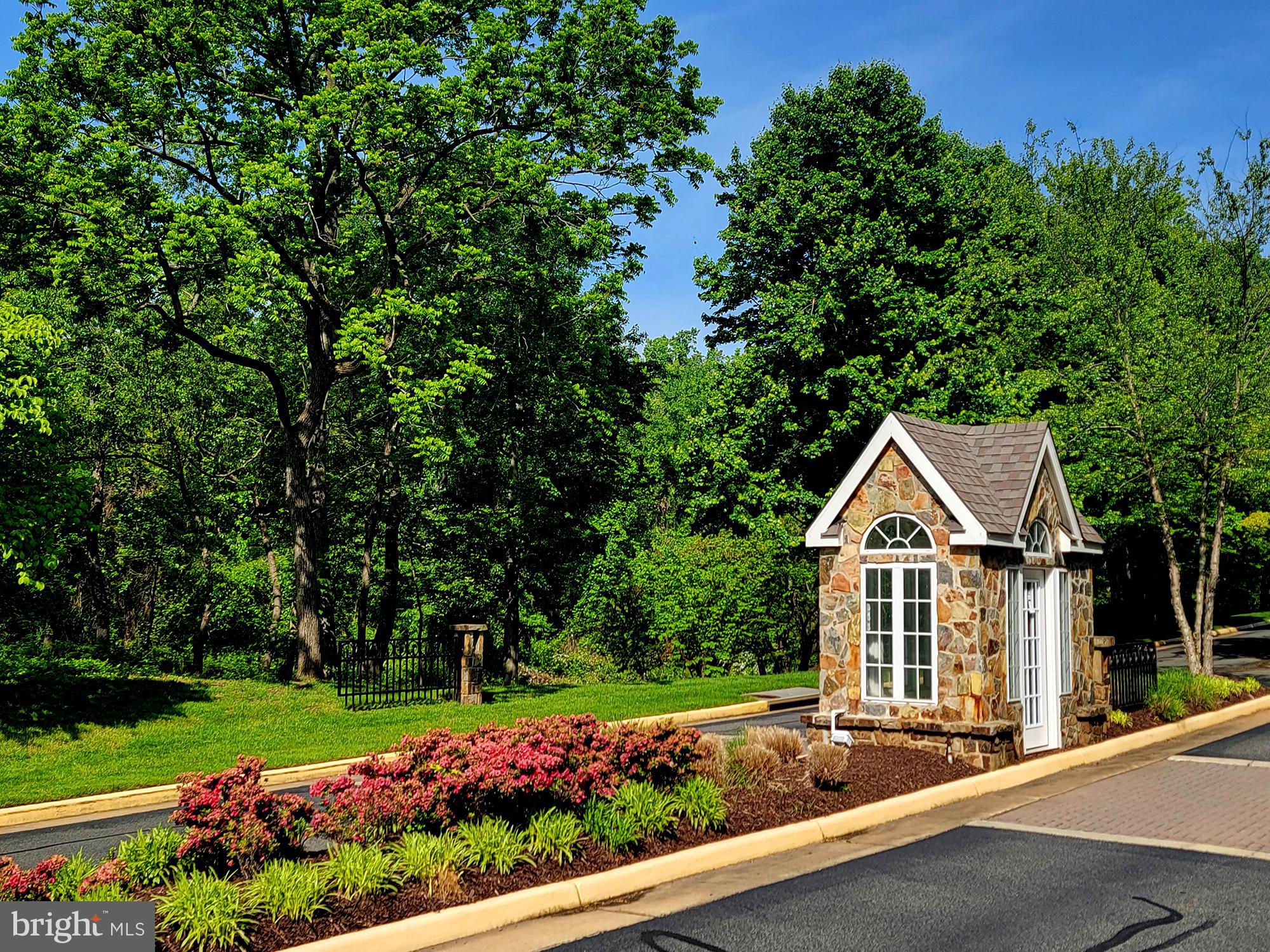 OVERLOOK - Residential