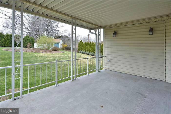 SUBURBIA - Residential