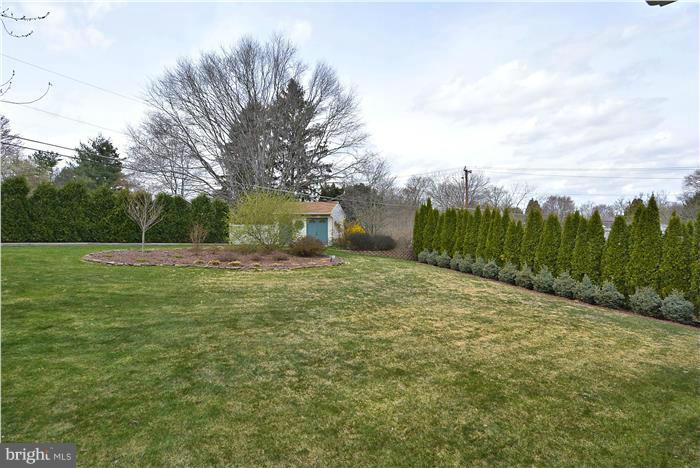 SUBURBIA - Residential