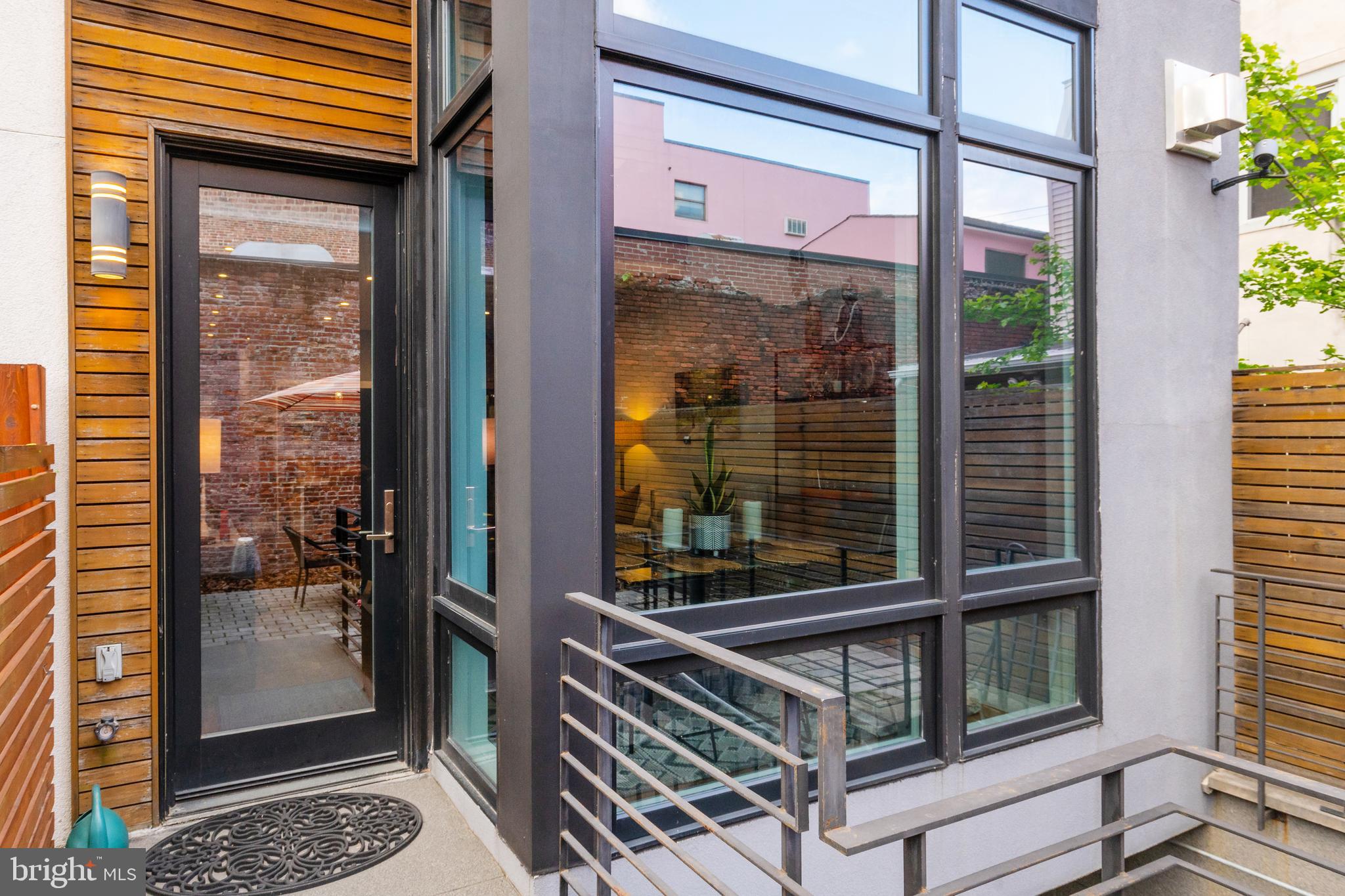 GRADUATE HOSPITAL - Residential