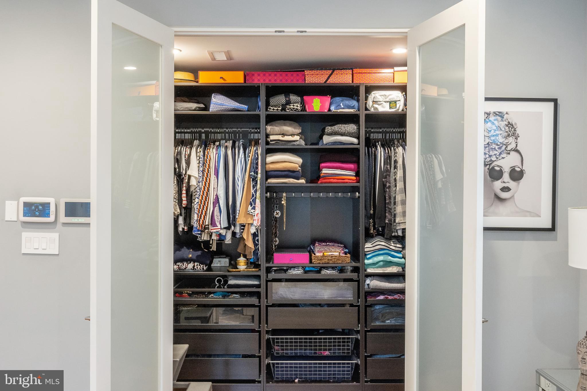 GRADUATE HOSPITAL - Residential