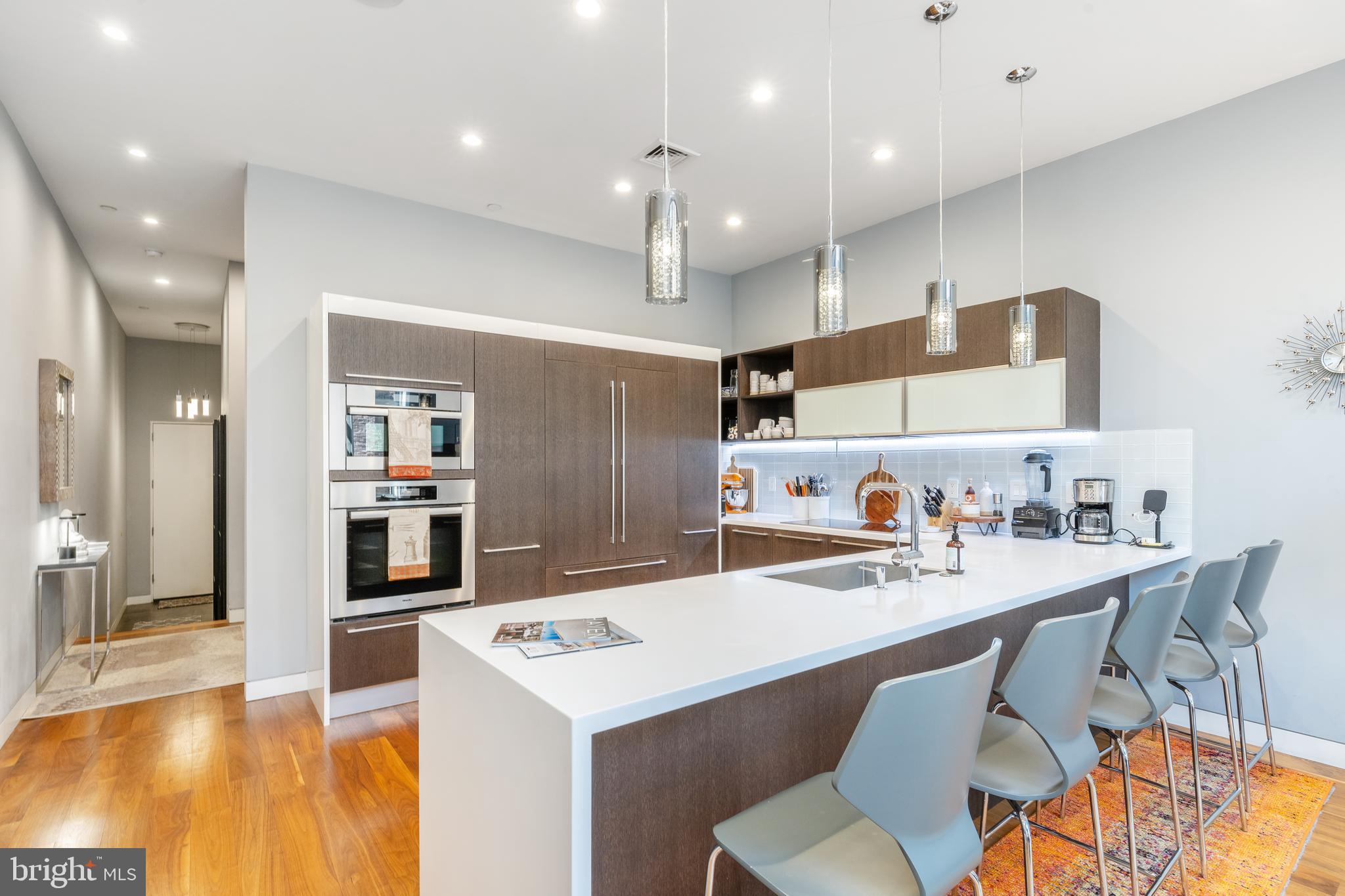 GRADUATE HOSPITAL - Residential