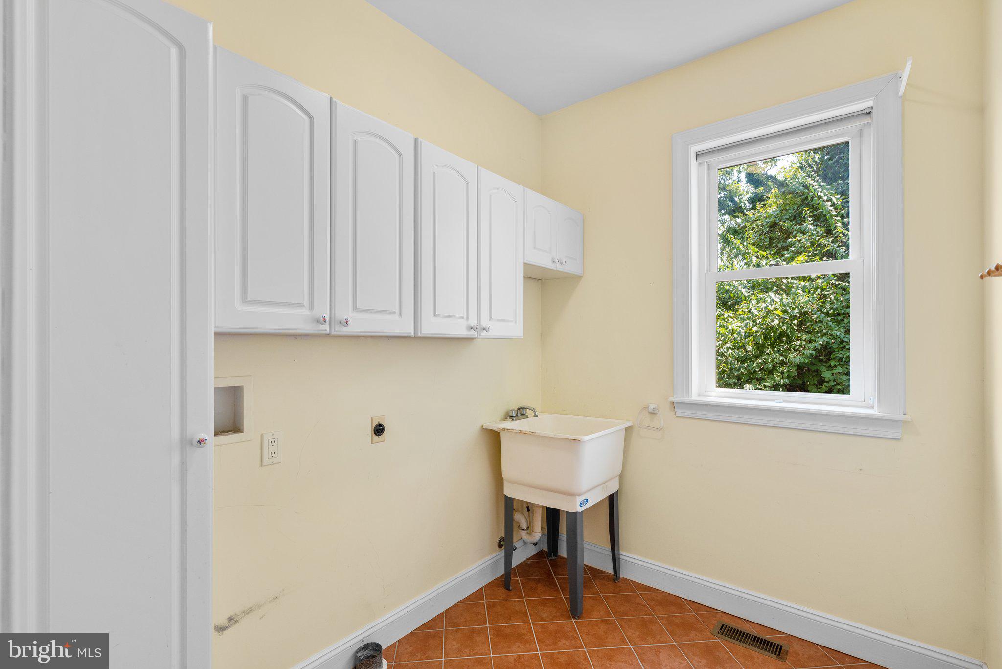 REGULARS - Residential