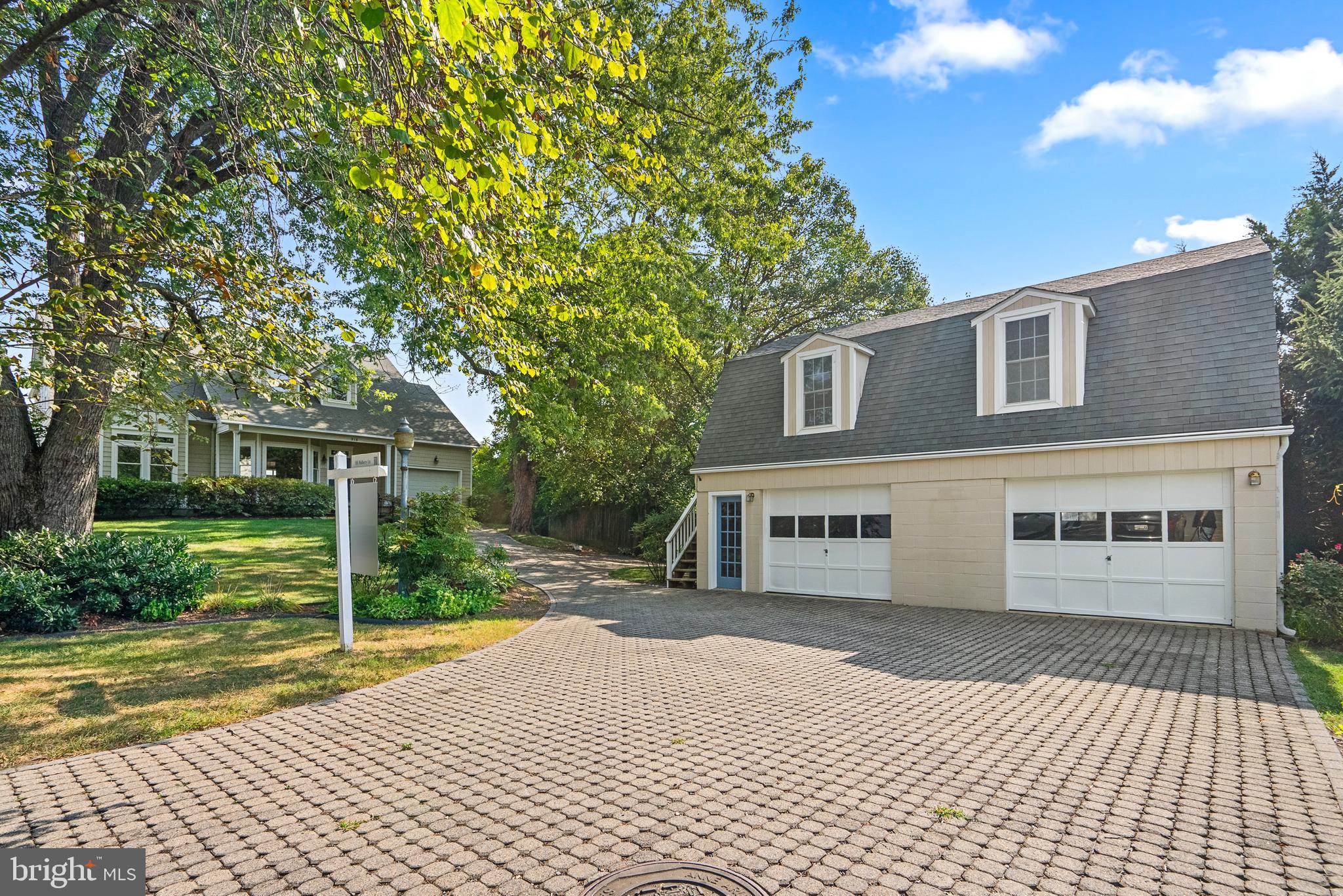 REGULARS - Residential