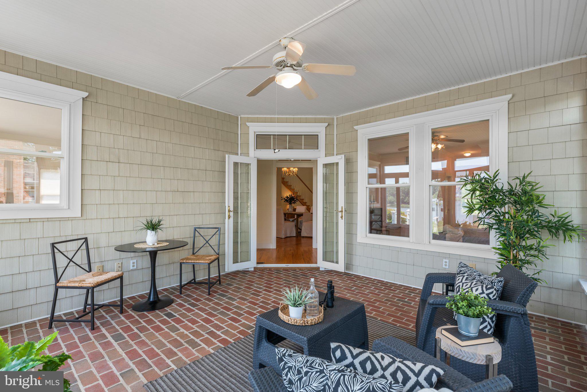 REGULARS - Residential