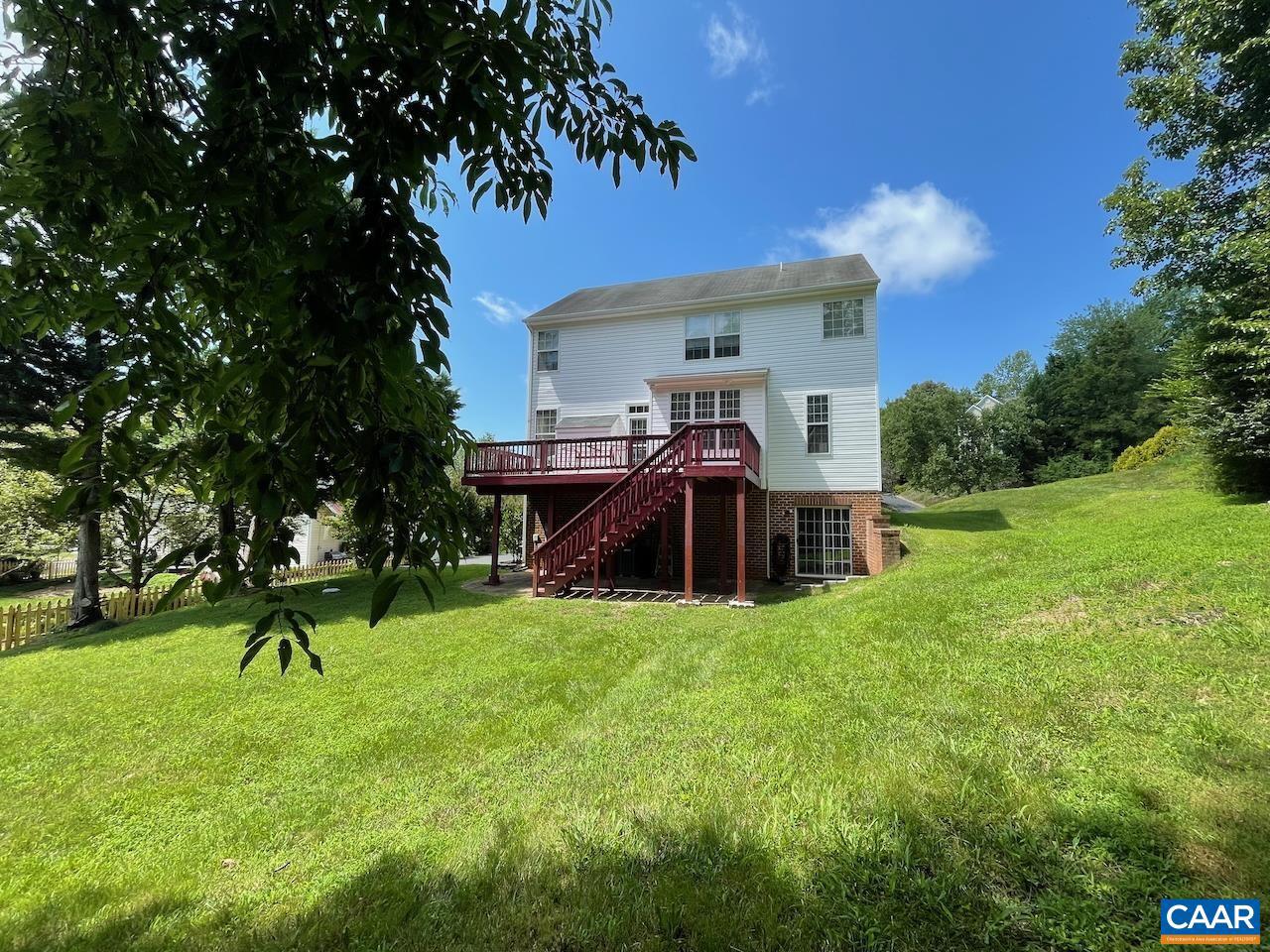 358 LEAPING FOX CT
