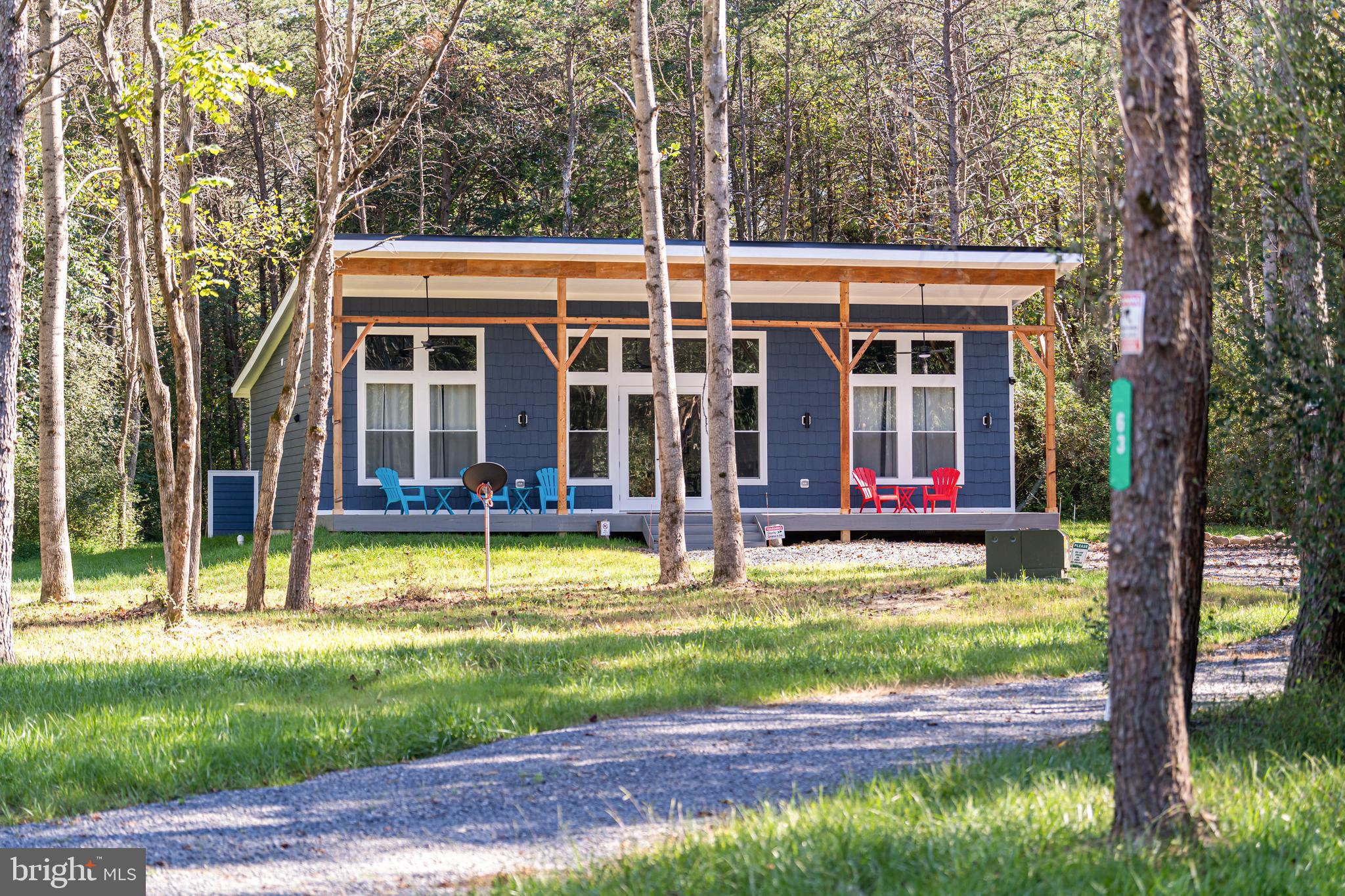 CEDAR POINT EAST - Residential