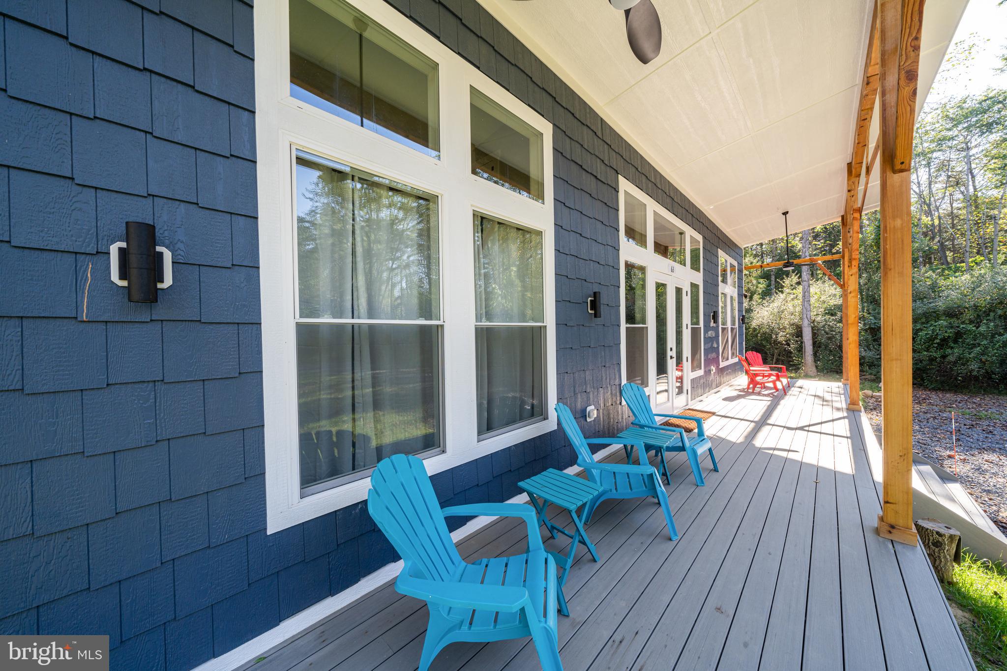 CEDAR POINT EAST - Residential