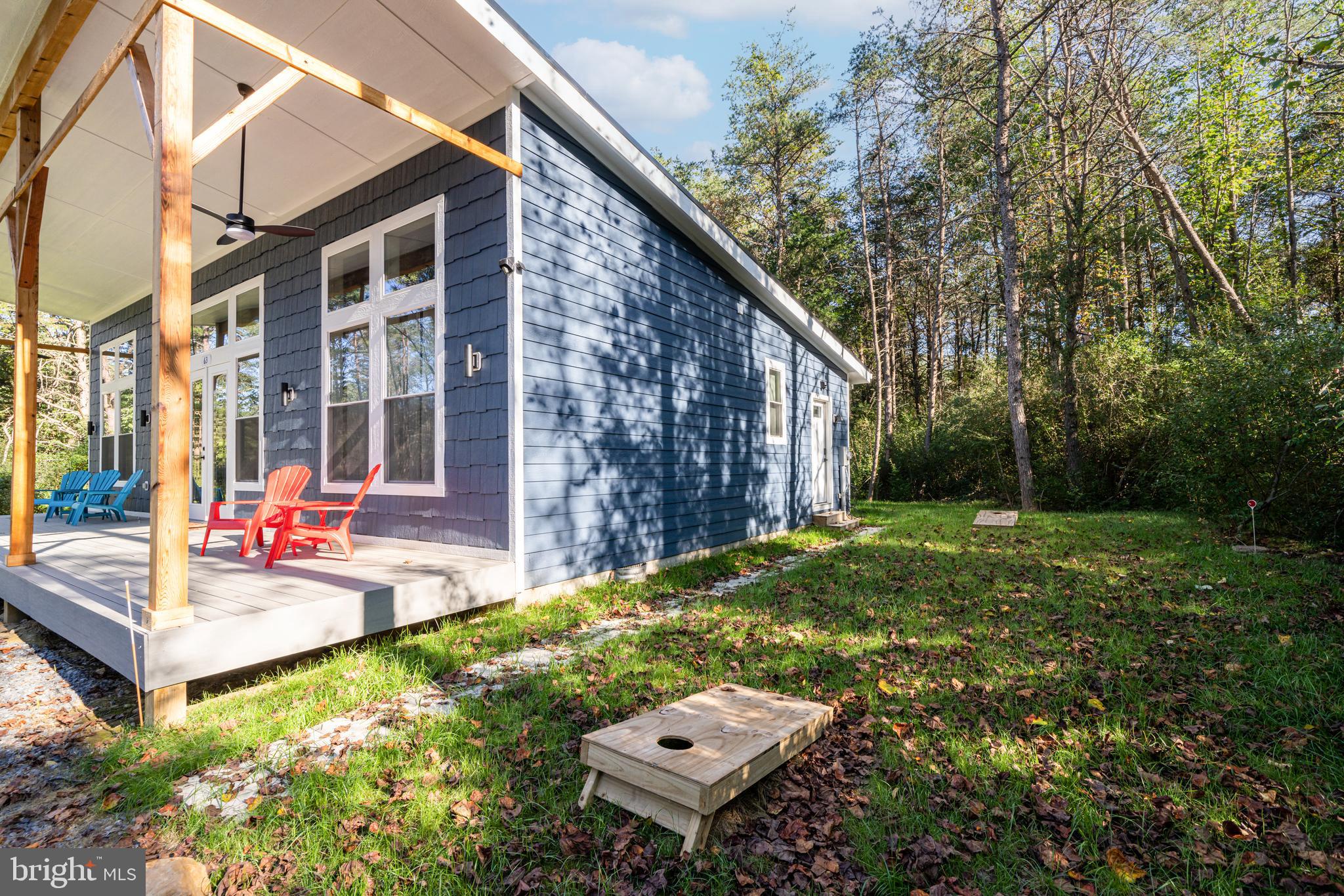 CEDAR POINT EAST - Residential