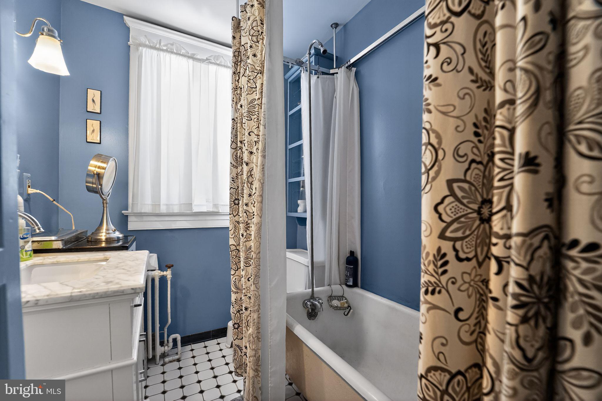 OAK FOREST - Residential