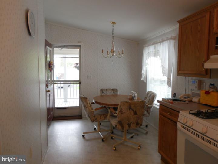 SPRING MEADOWS - Residential
