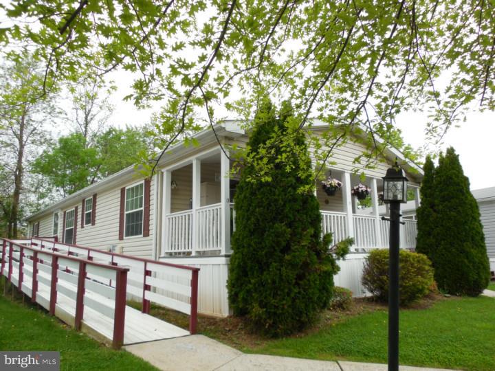 SPRING MEADOWS - Residential