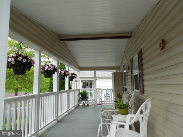 SPRING MEADOWS - Residential