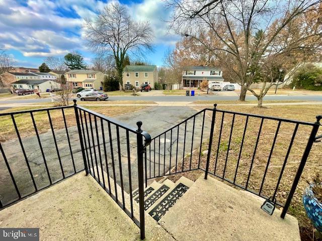 FOX CHAPEL - Residential