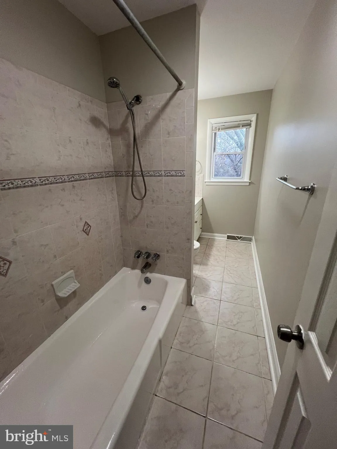 Glassboro, New Jersey 08028, United States, 4 Bedrooms Bedrooms, ,2 BathroomsBathrooms,Residential,Active,25368