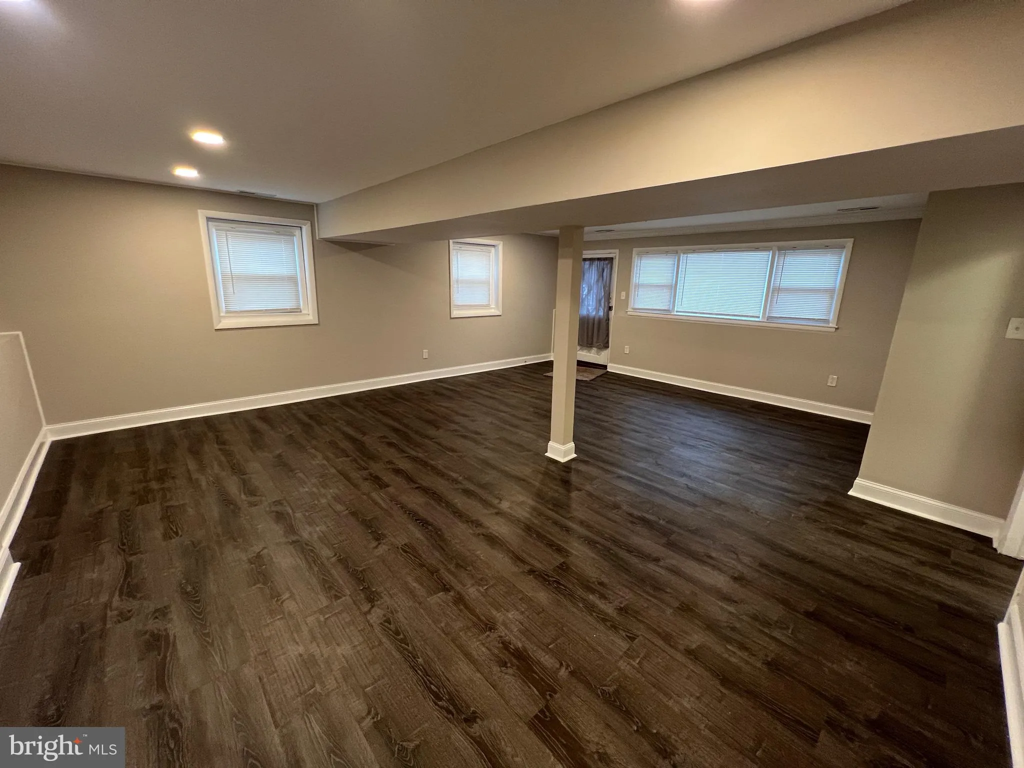 Glassboro, New Jersey 08028, United States, 4 Bedrooms Bedrooms, ,2 BathroomsBathrooms,Residential,Active,25368