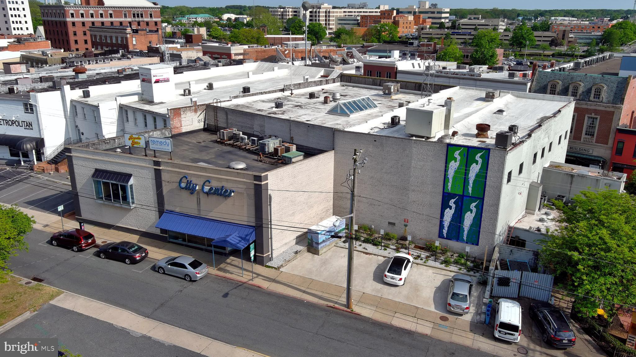 - Commercial Lease