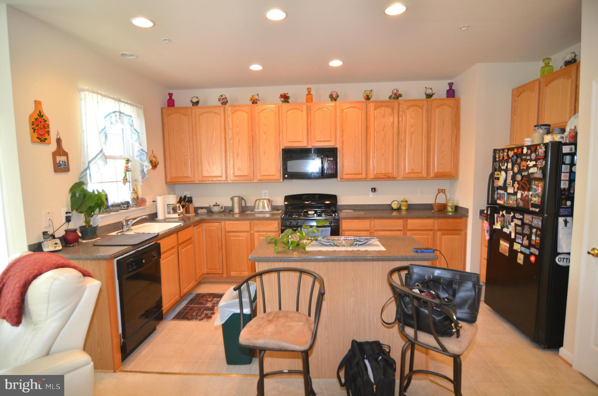 ST CHARLES SUB - SHEFFIELD - Residential Lease