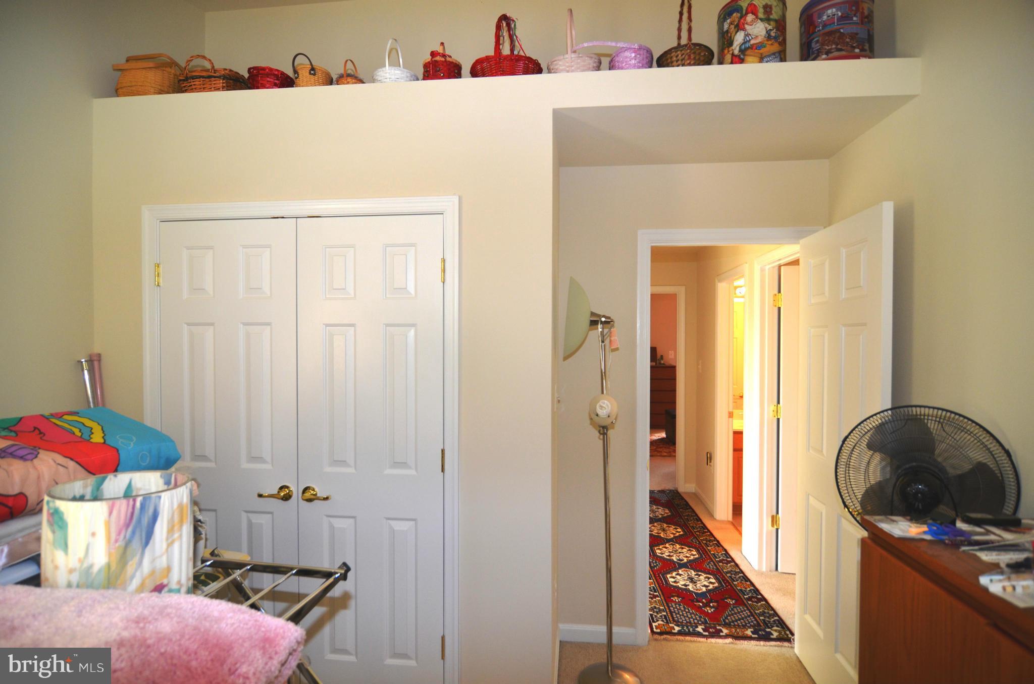 ST CHARLES SUB - SHEFFIELD - Residential Lease