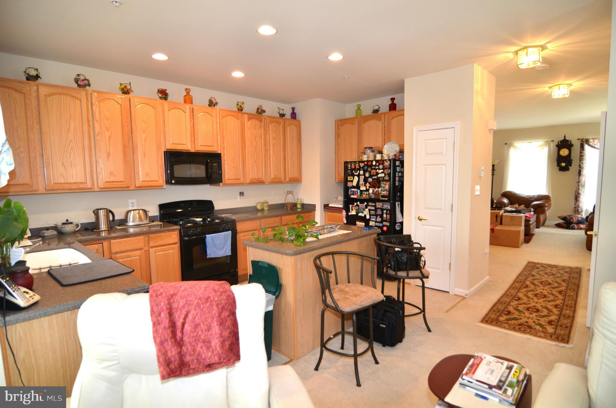 ST CHARLES SUB - SHEFFIELD - Residential Lease