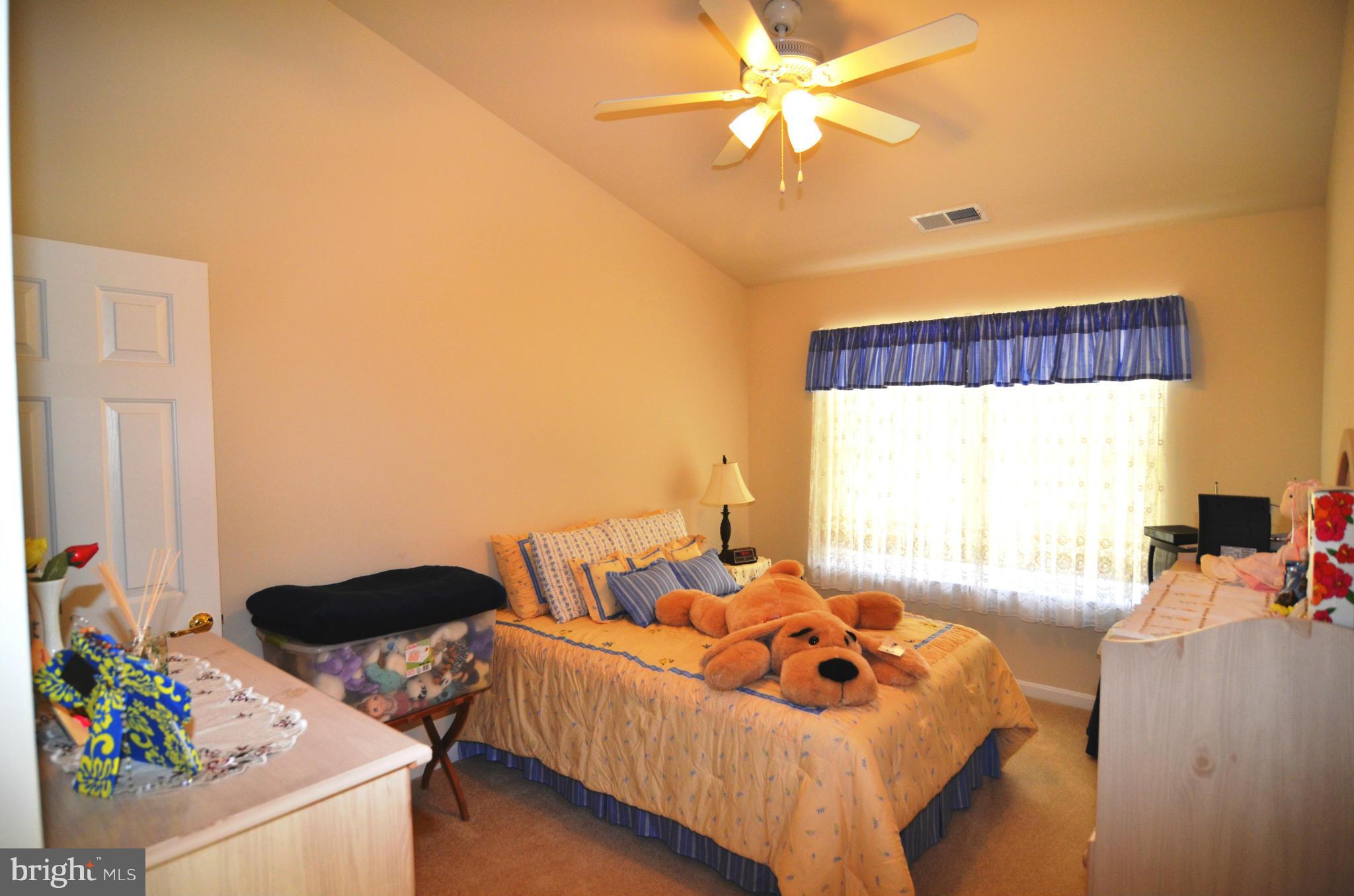 ST CHARLES SUB - SHEFFIELD - Residential Lease