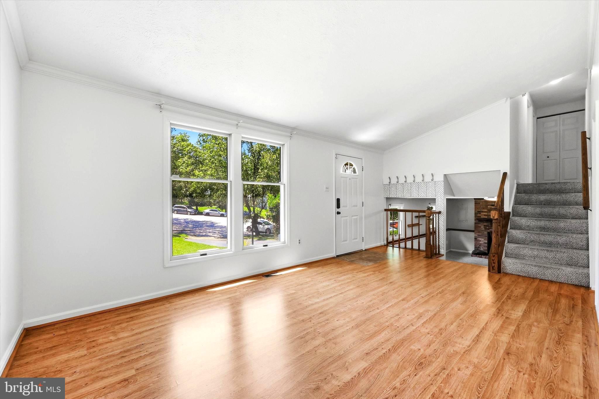 9 THREE WILLOWS CT
