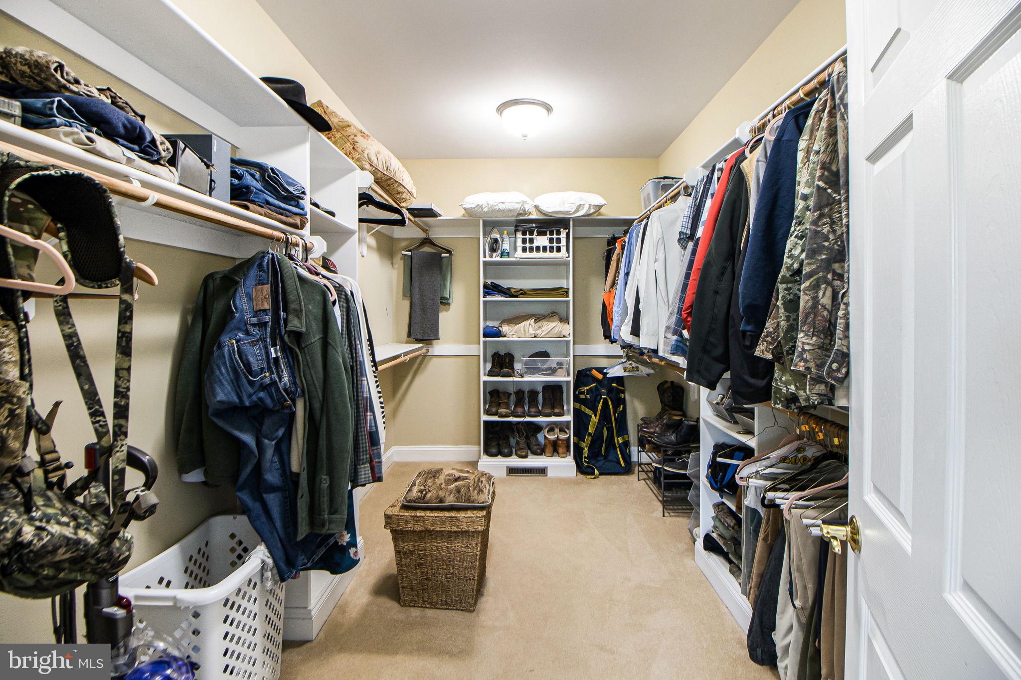 BARNESVILLE OUTSIDE - Residential