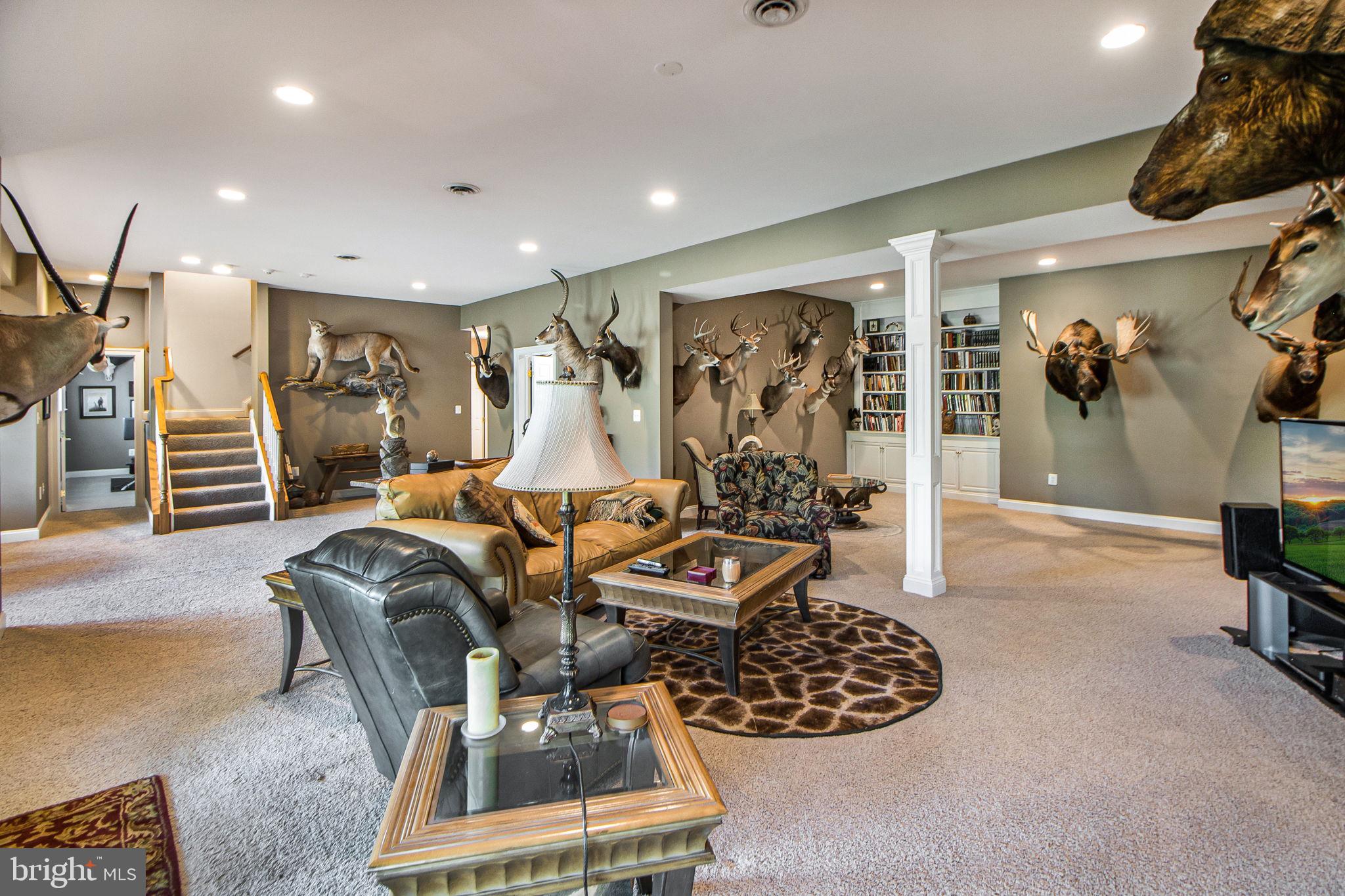 BARNESVILLE OUTSIDE - Residential