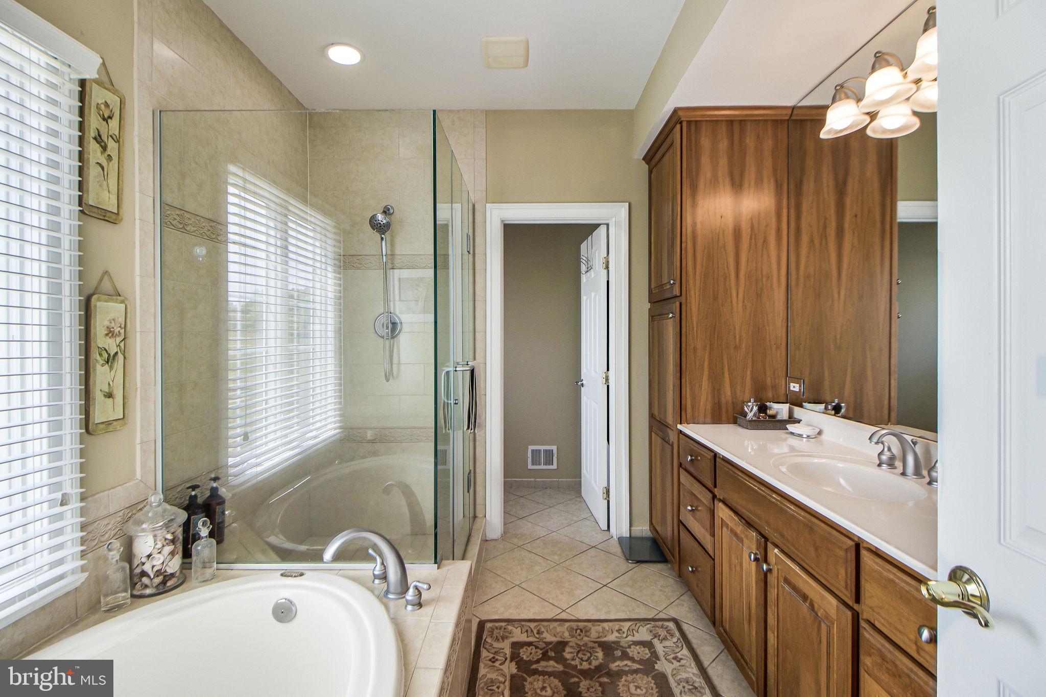 BARNESVILLE OUTSIDE - Residential