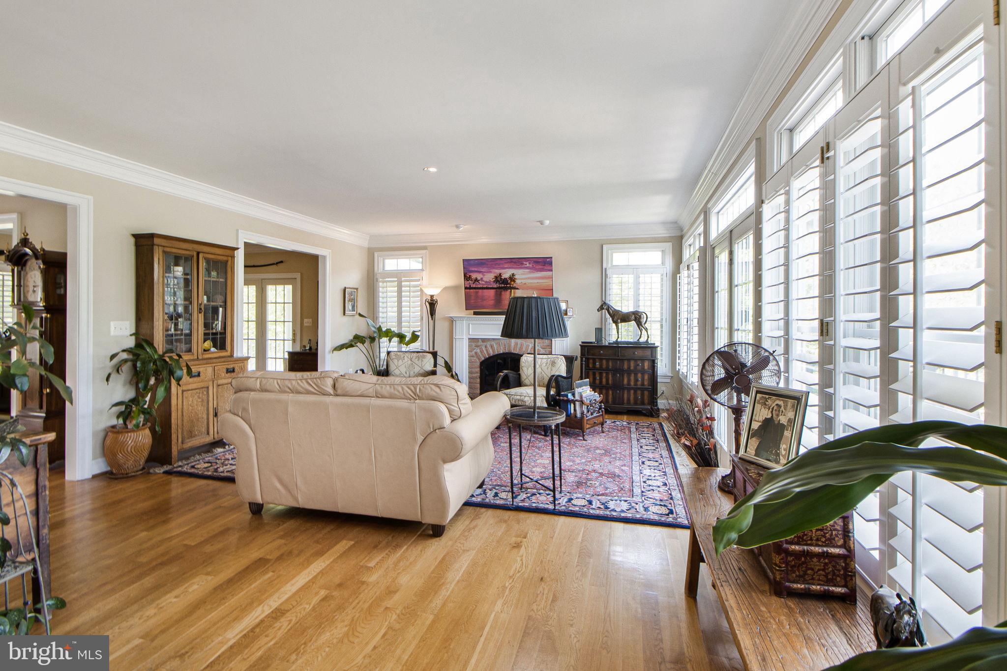 BARNESVILLE OUTSIDE - Residential