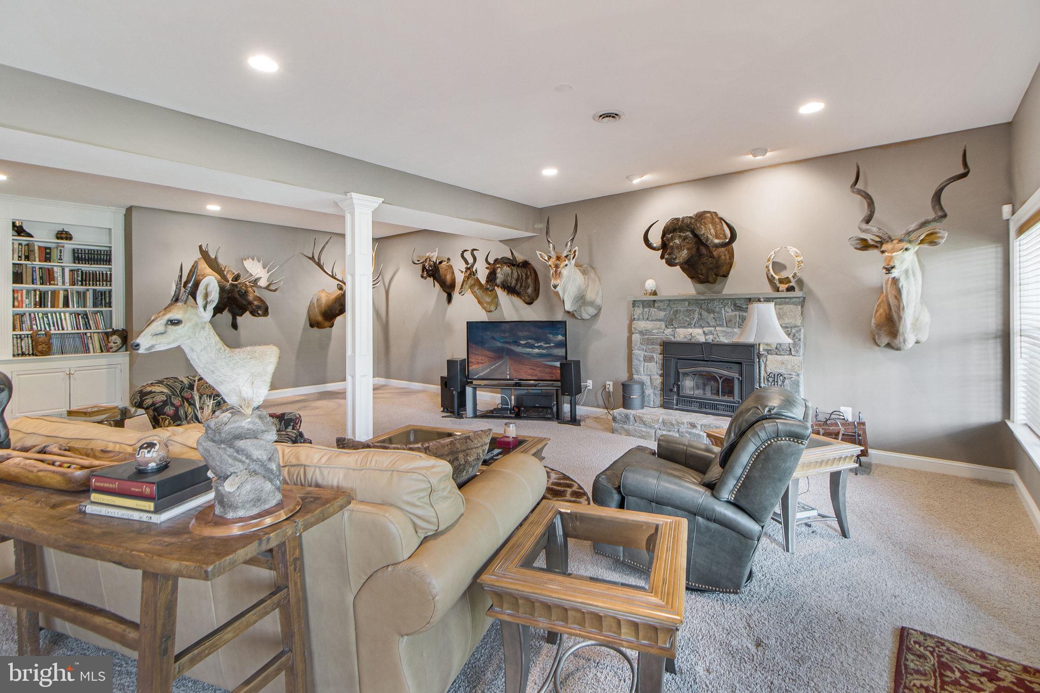 BARNESVILLE OUTSIDE - Residential