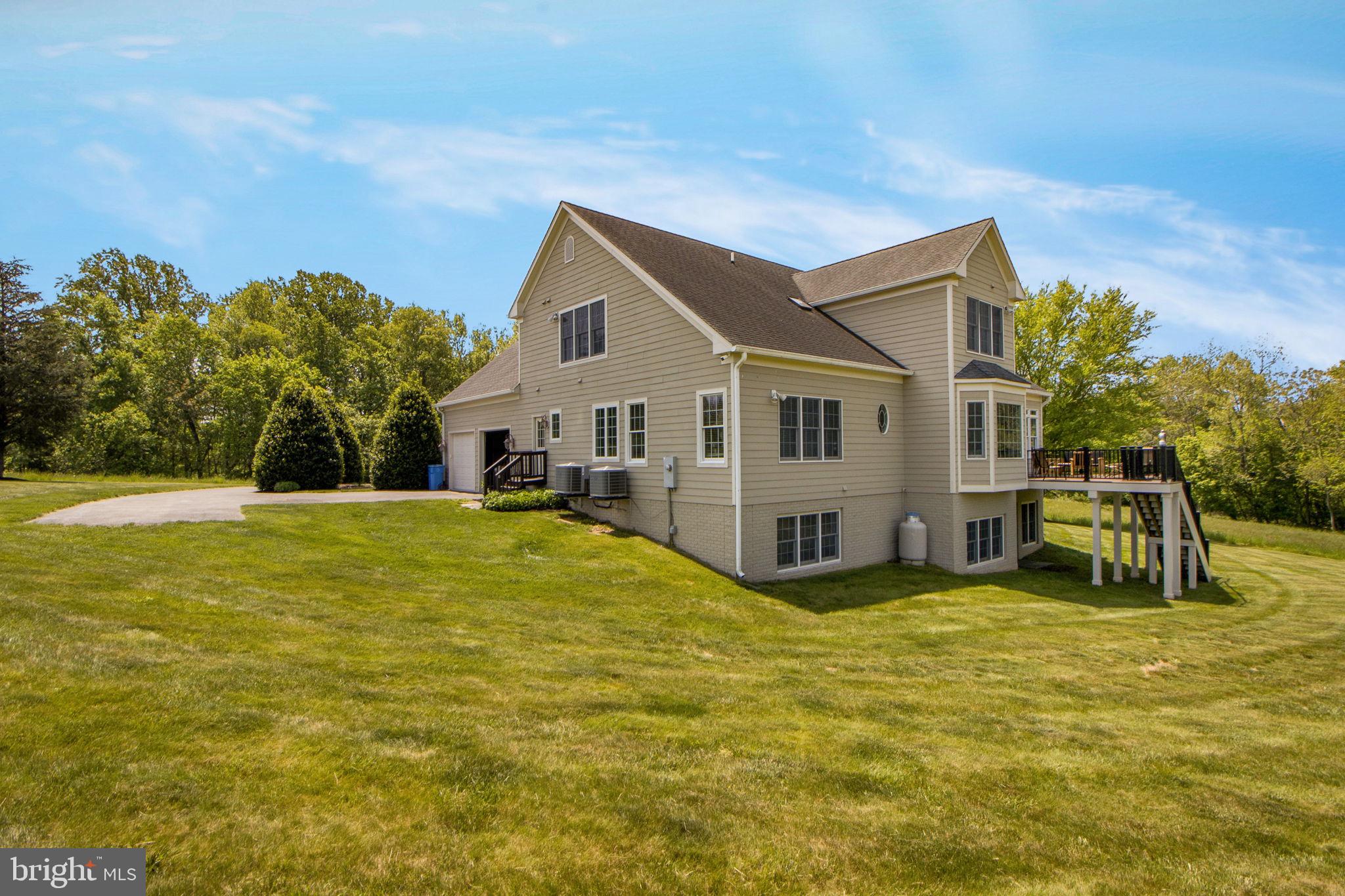 BARNESVILLE OUTSIDE - Residential