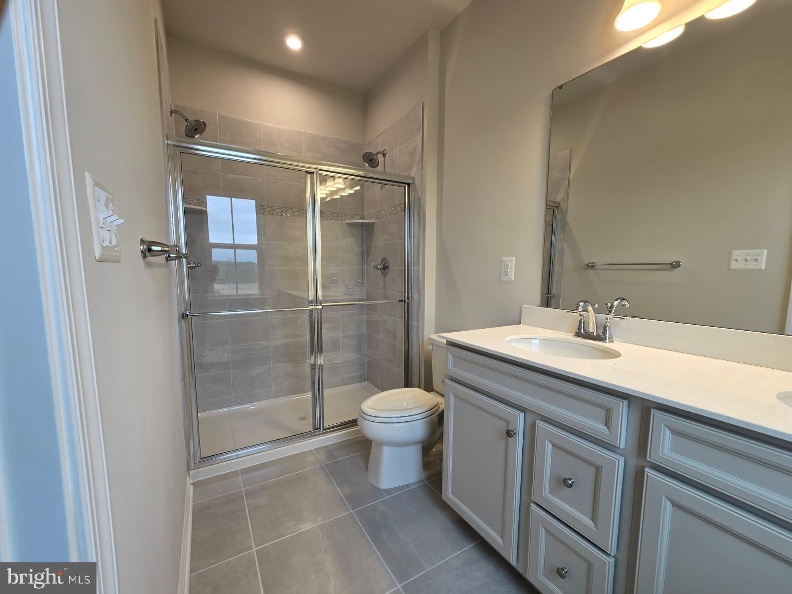 ALEXANDER'S CROSSING - Residential Lease