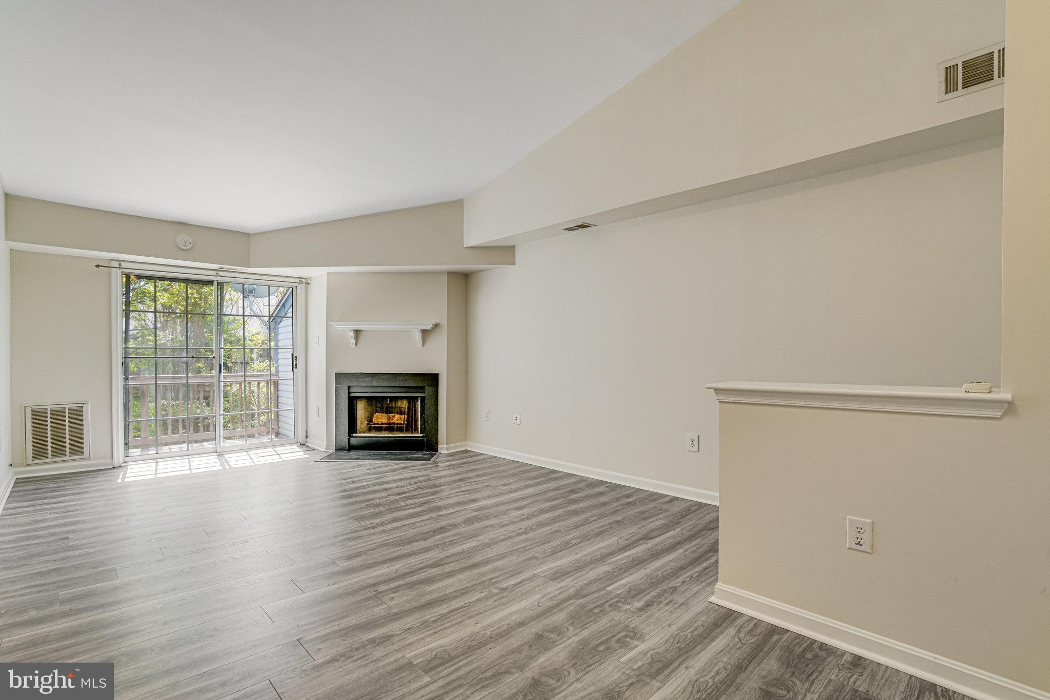 6908-J VICTORIA DRIVE J