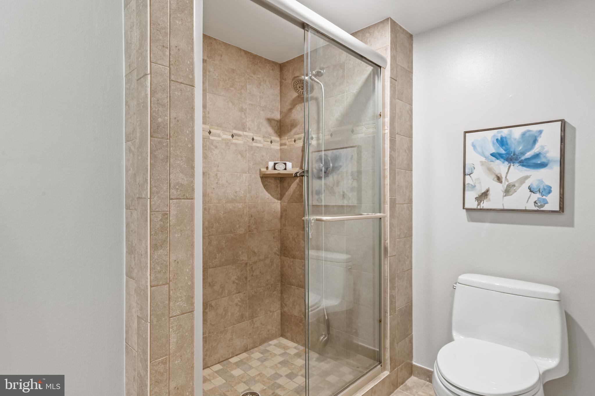 SIGNAL HILL - Residential